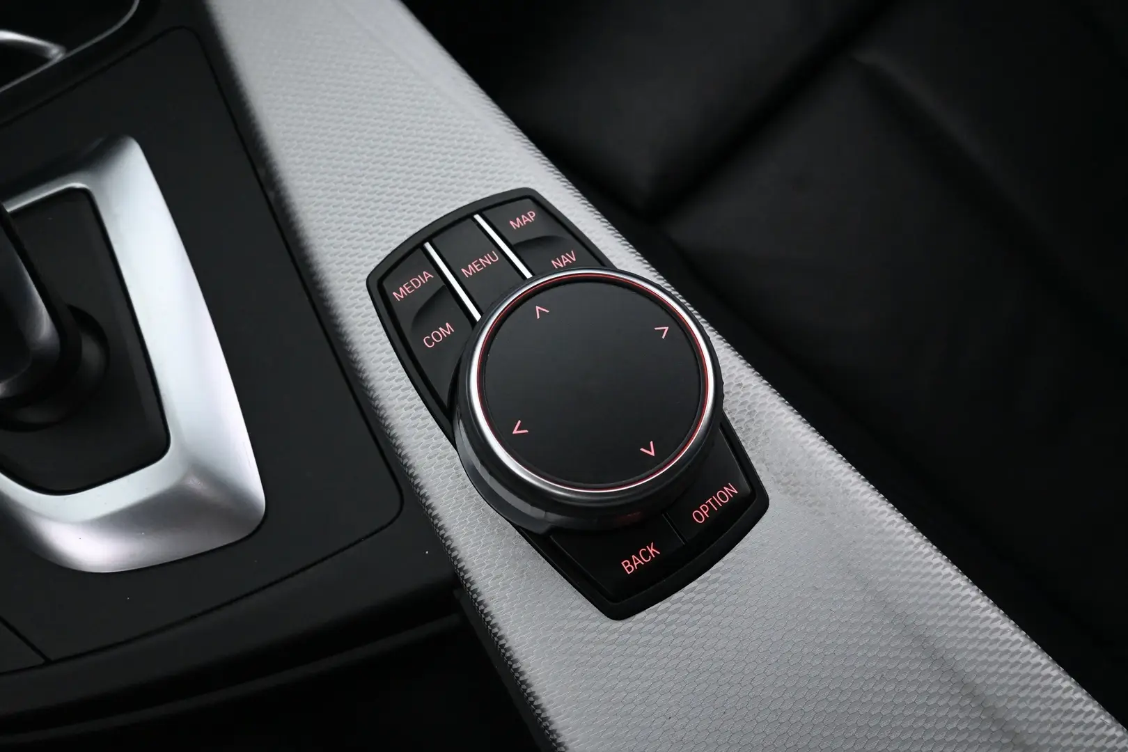 Car Image - 5ToAsSmFsIOakFL44jKu3h