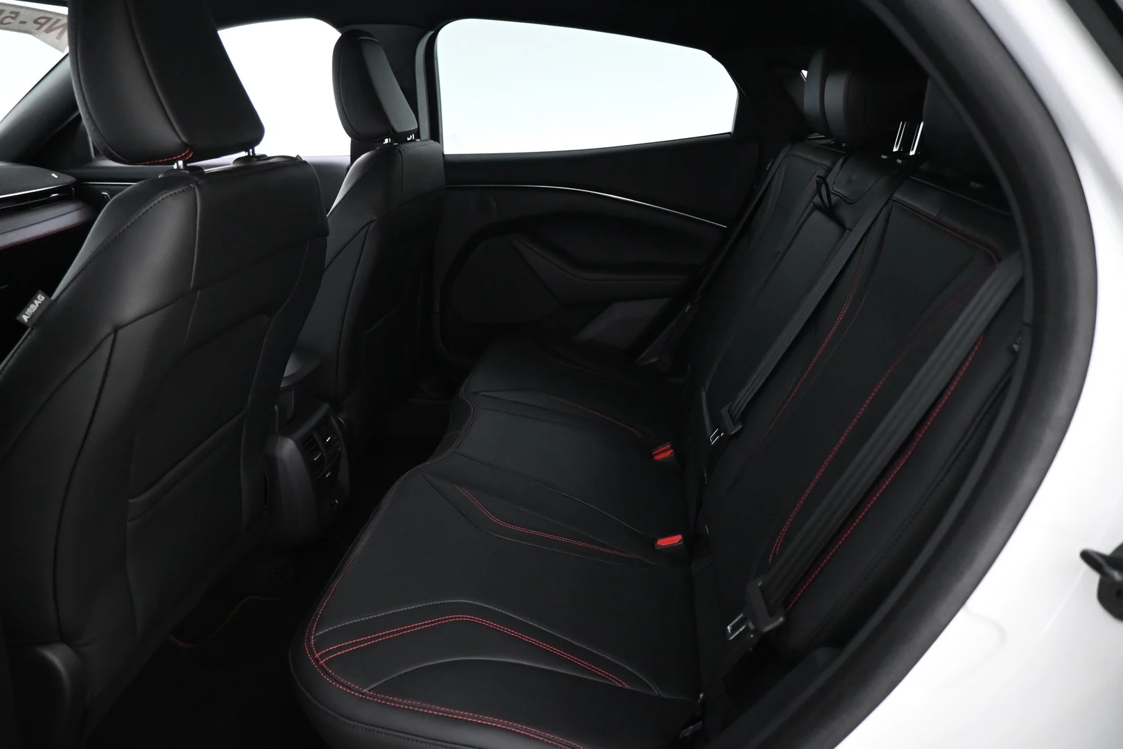 Car Image - 4M9xadPnfAUo7ejyAD1gT3
