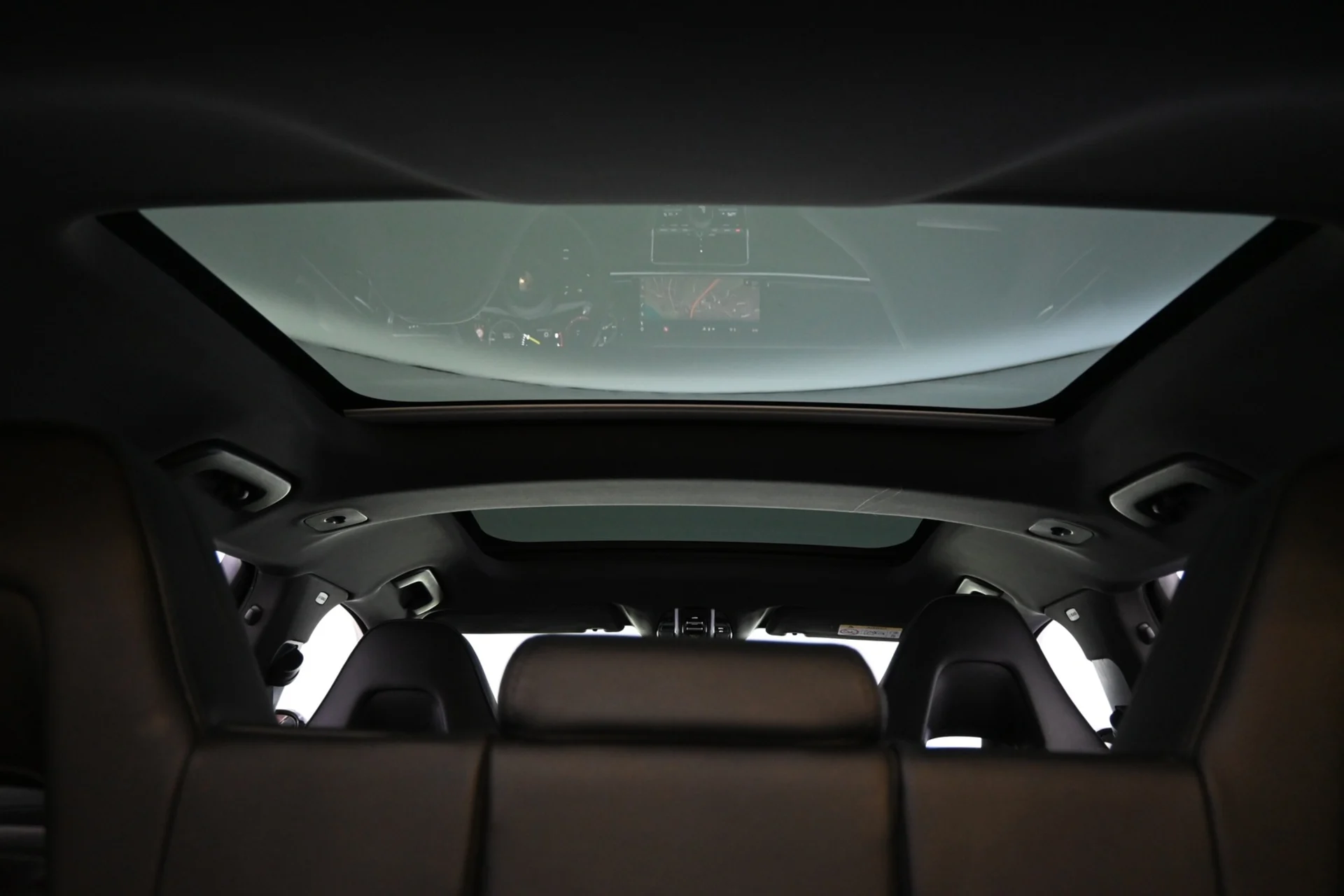Car Image - 2QdnSHVkoVMx713pyMq5BB