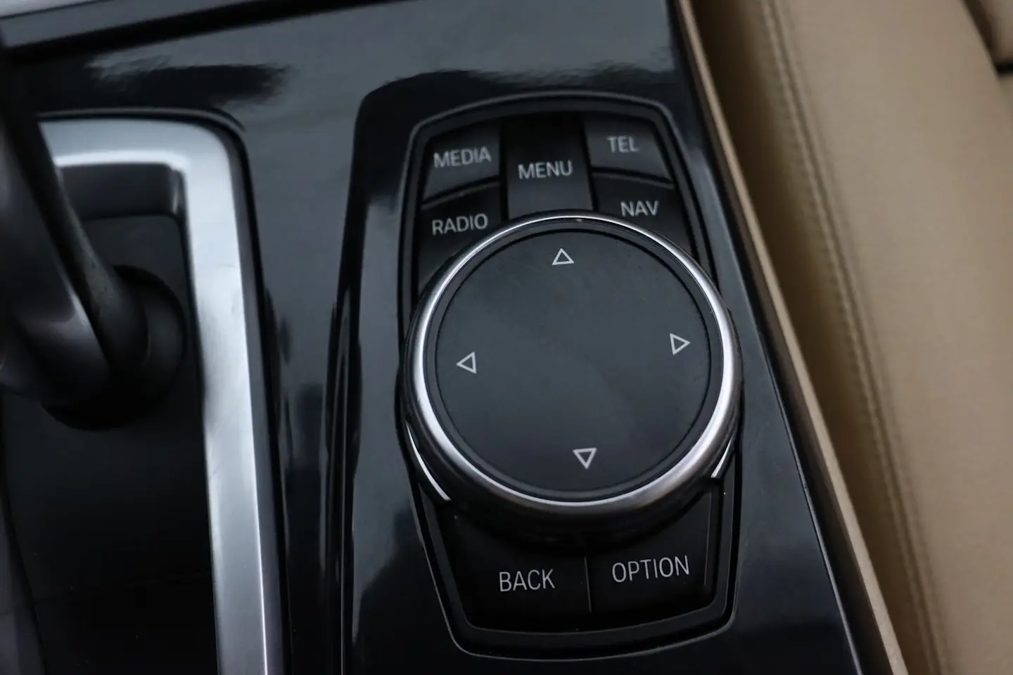 Car Image - 3C9eUwByKyad5s91Vf9gso