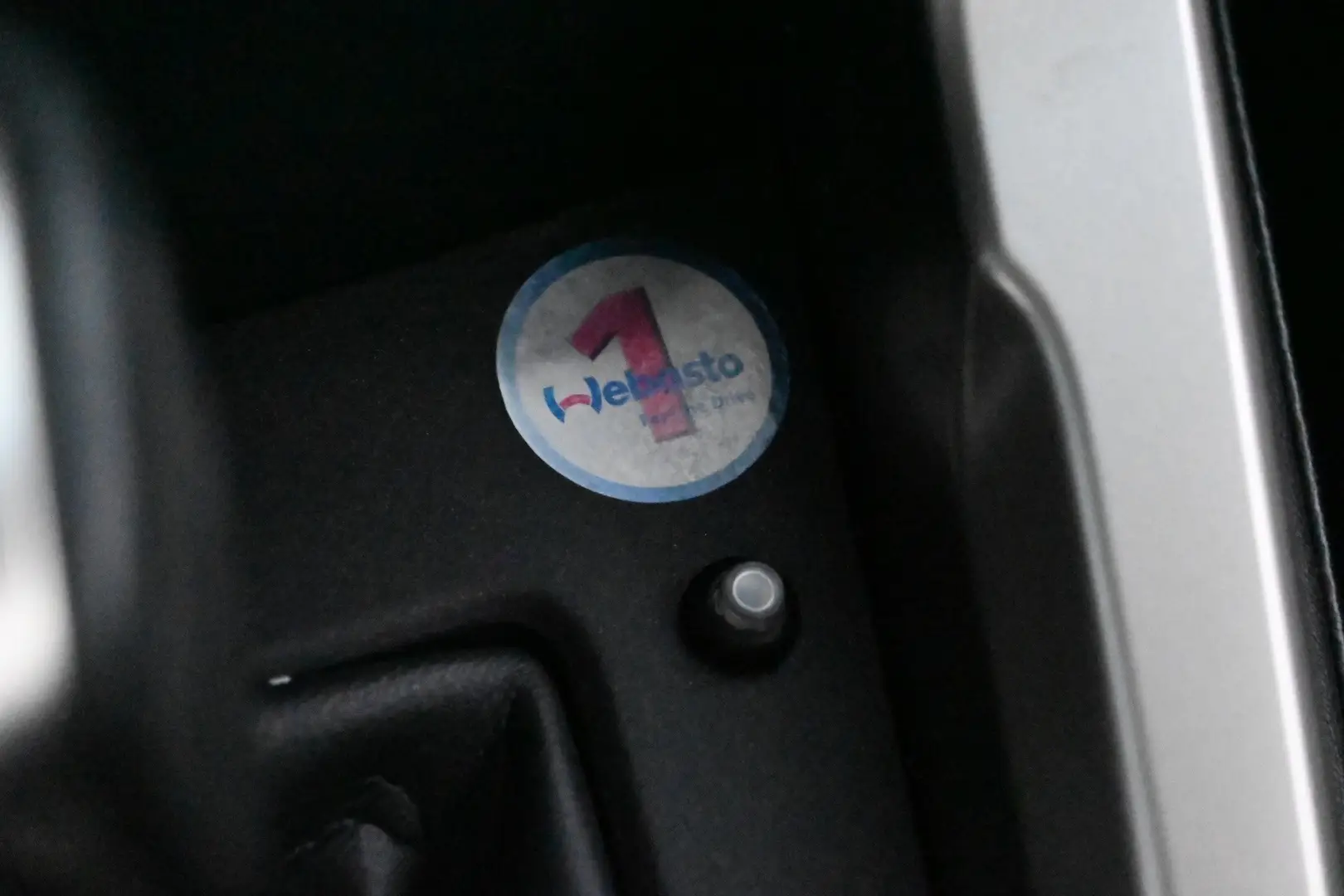 Car Image - 7u3kVdiOJfti4Pot6Y9VXQ