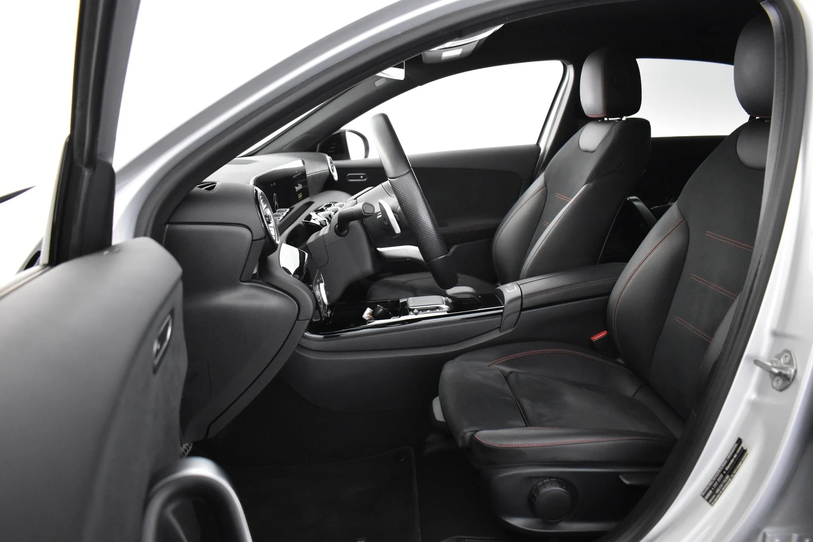 Car Image - 77vt9IRzP4Q1RI09y5mlnj