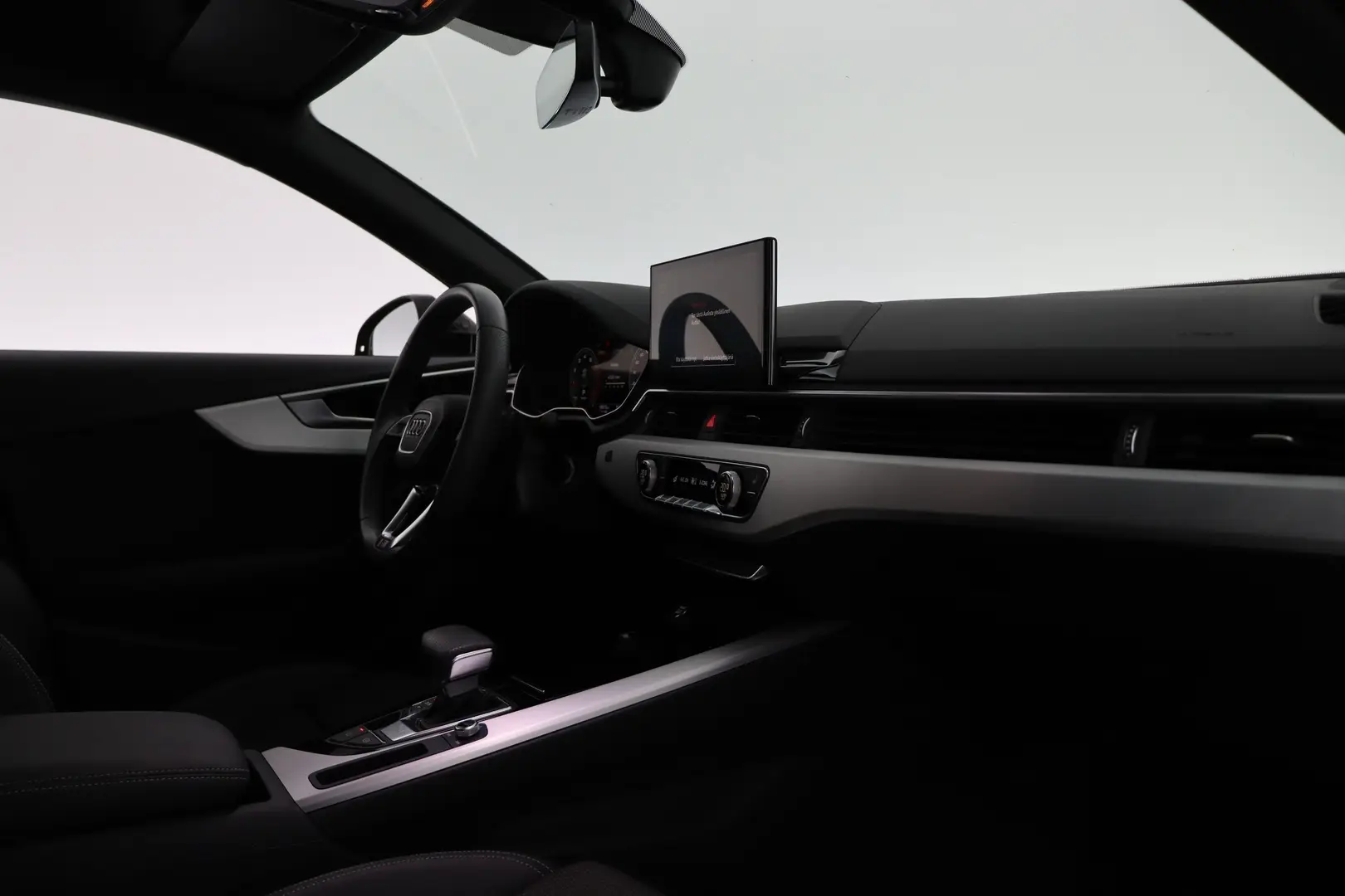 Car Image - 6V2qw2bC4tETOIepLLYlHk