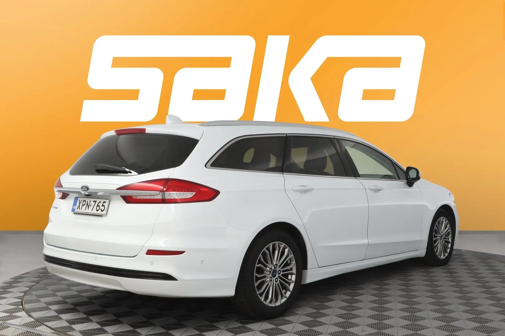 Car Image - 12Vx45mRcql4cX7dihjUG5