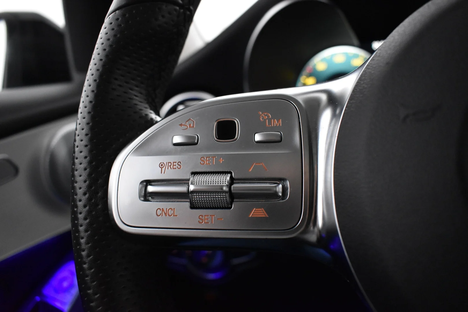 Car Image - 2HPcsqUq9c2HDrrJ6okMPq