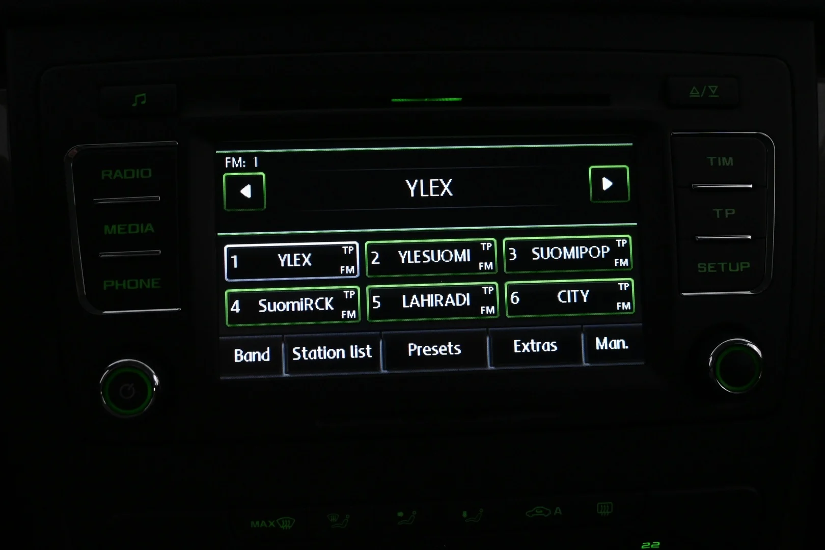Car Image - 4kZSAhWKROUn5d8N0IbyMp