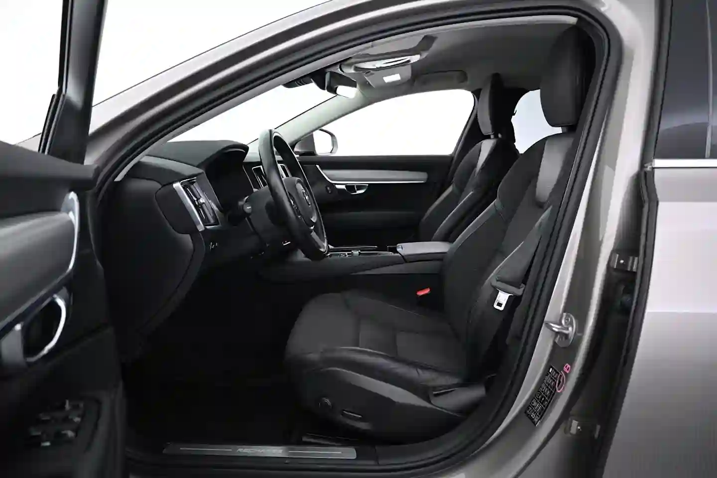 Car Image - 6D3GauIEAr492Epk1lmvVt