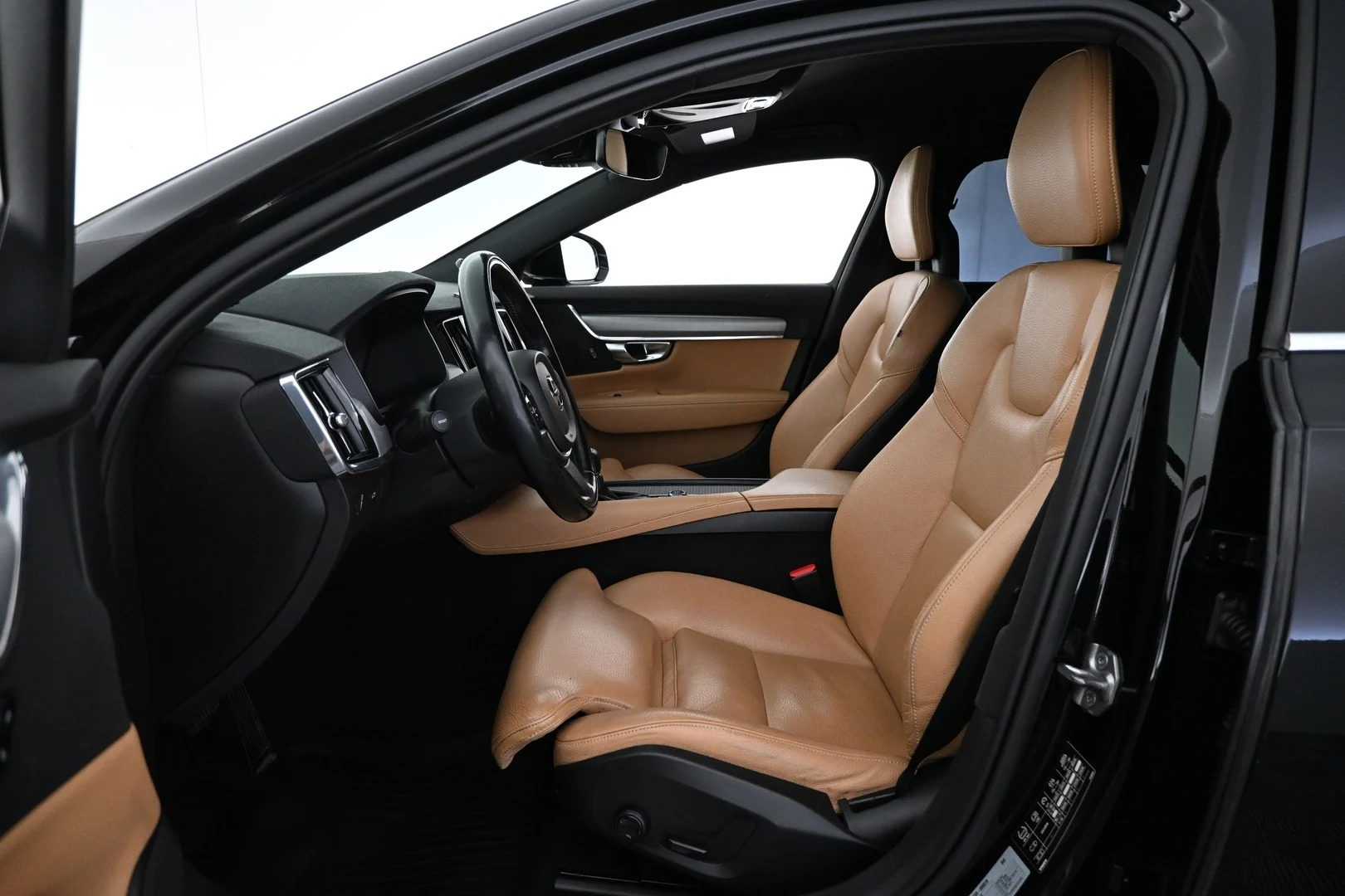 Car Image - 5MI1i7KVTqEuSePVPEeEXd