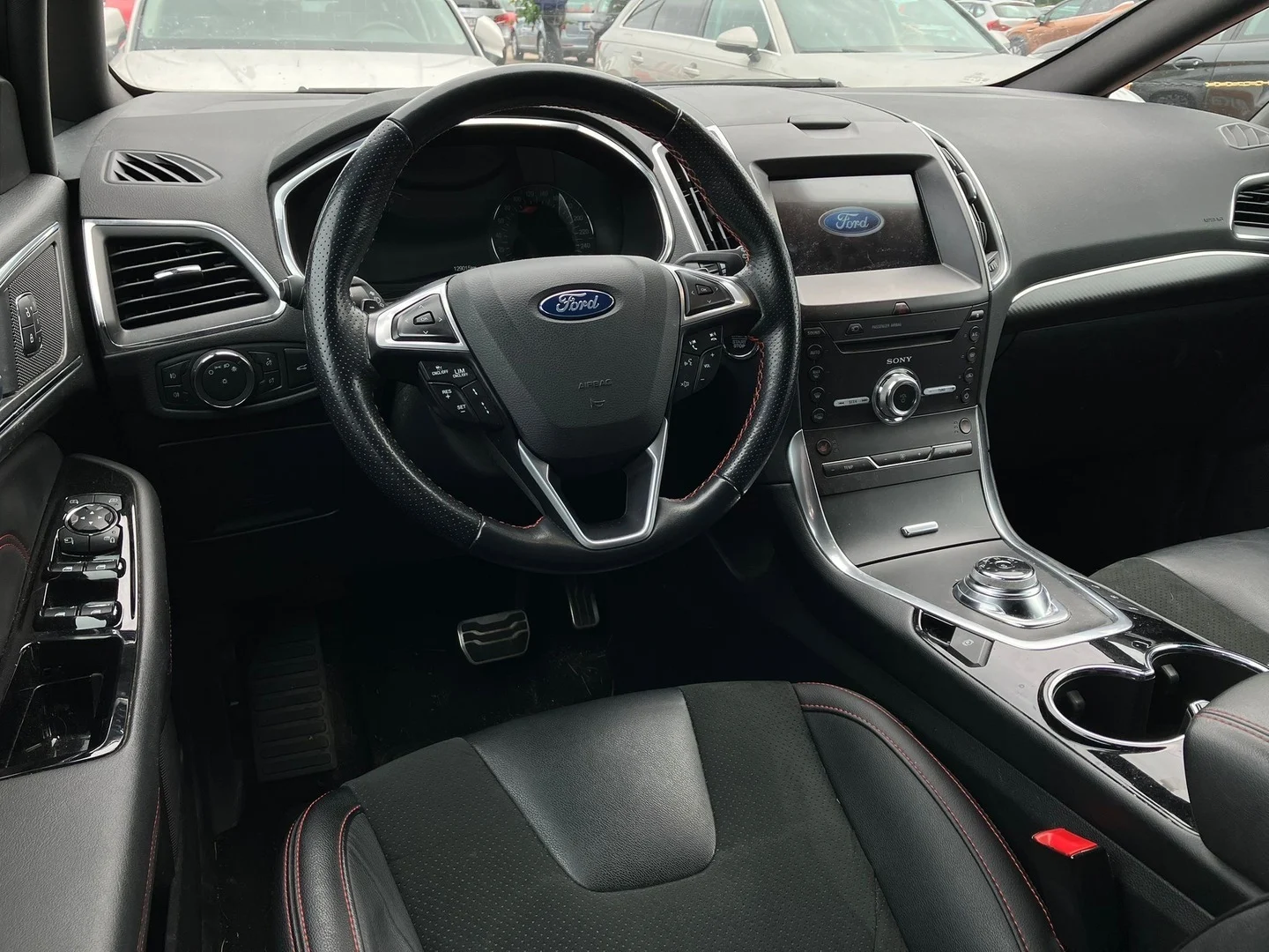 Car Image - 635k16mOJ75XbGxWn83XzE