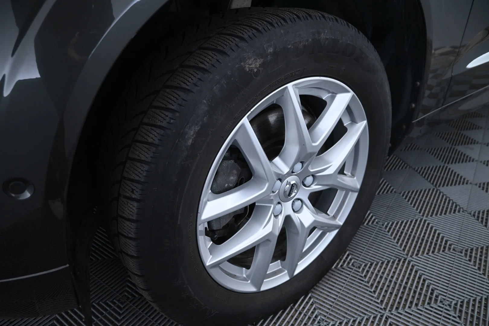 Car Image - 54V9ffm5jgwYSUQgQruYbs