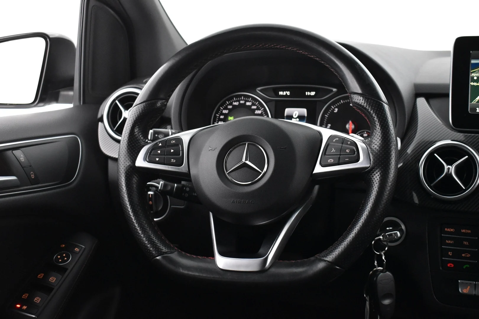Car Image - 1RNuLlkskVLM3d1yKPpmMq