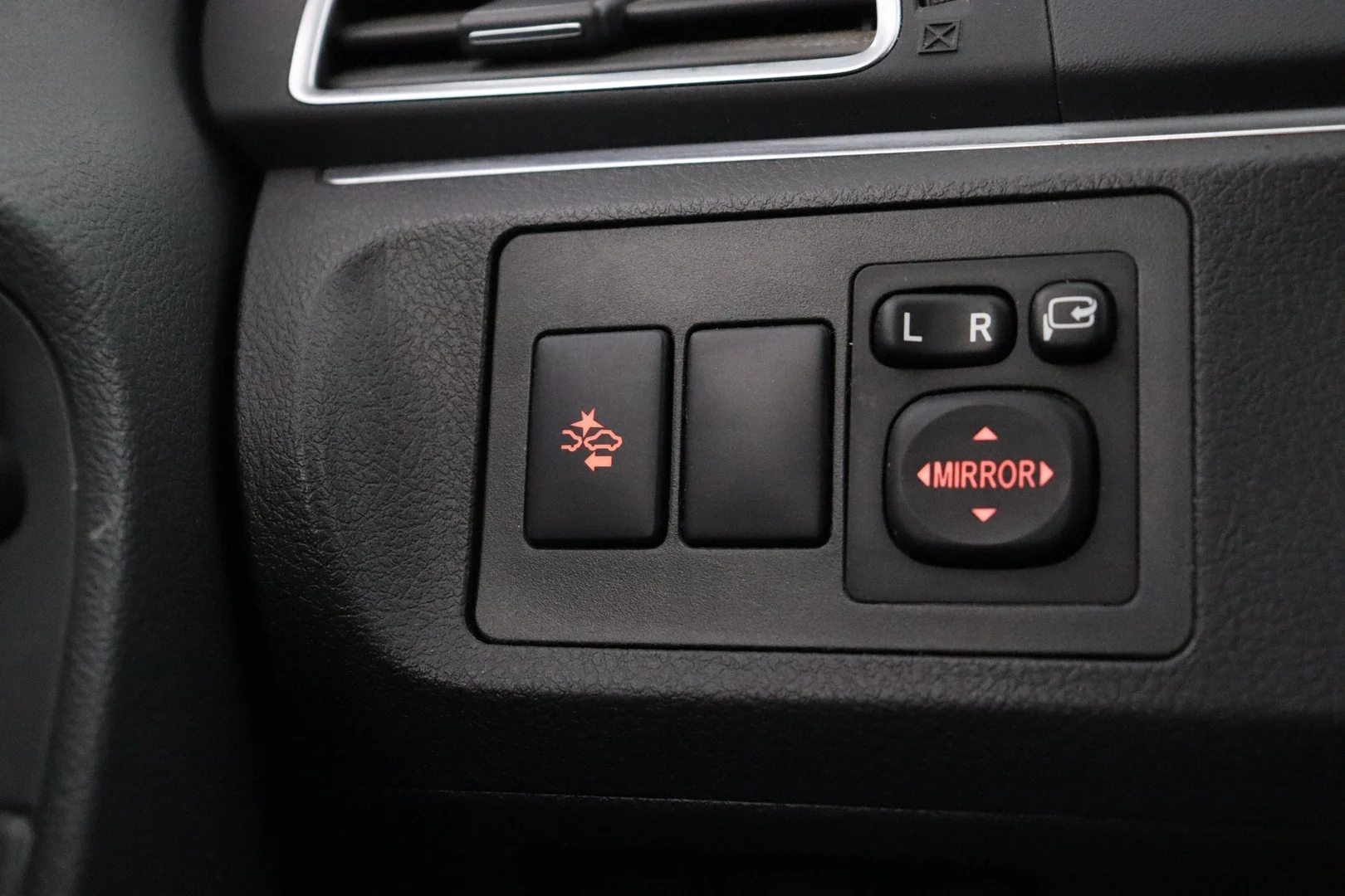 Car Image - 1sEVyXSvA3xvXd6vXLcPMM