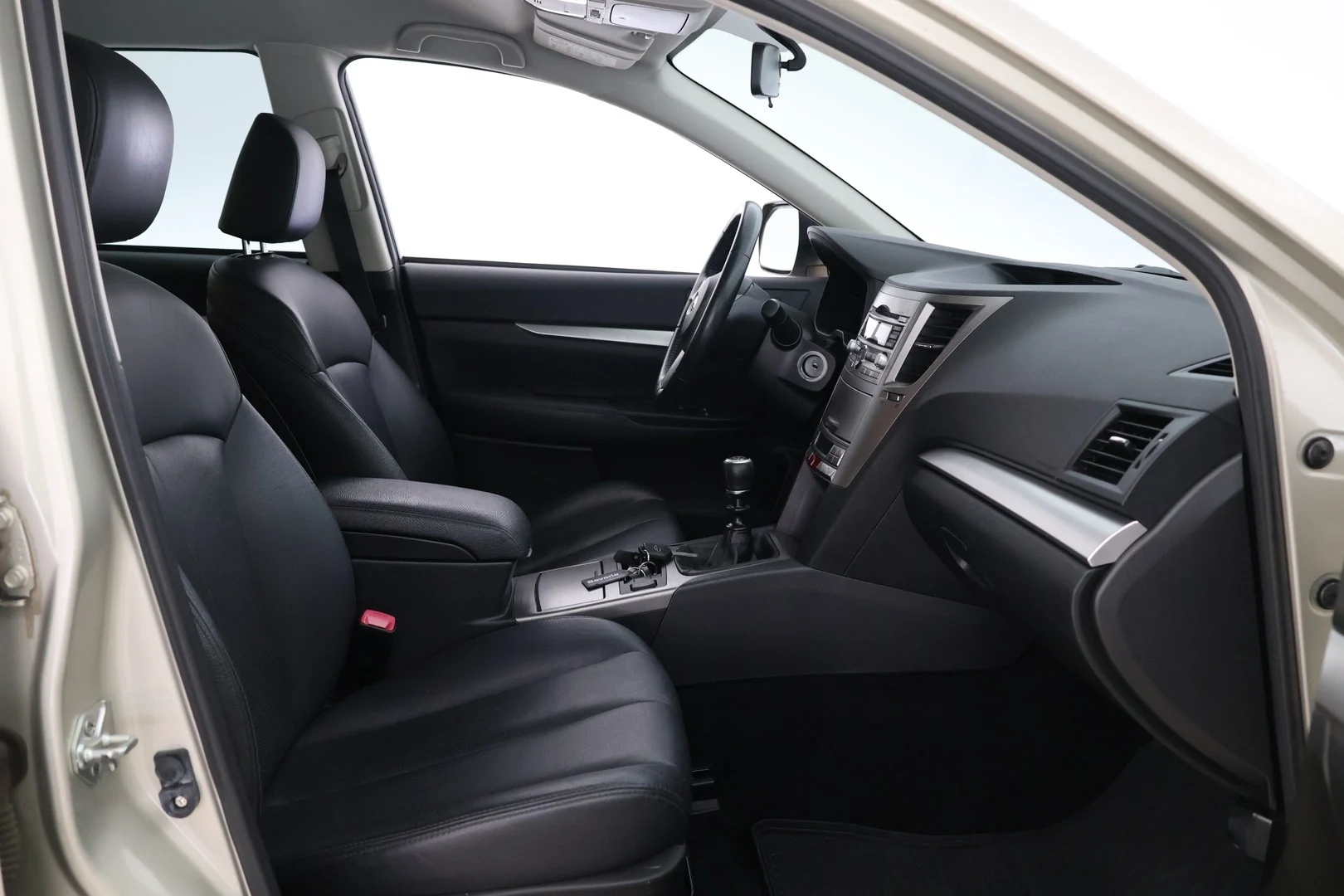 Car Image - 5mkFfSuUVfJrxVmtqAhMs2