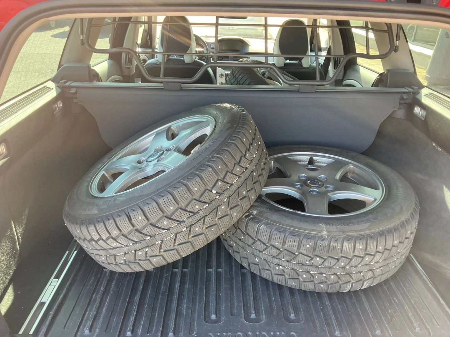 Car Image - loXMVxXNYfpdl15HujUSy