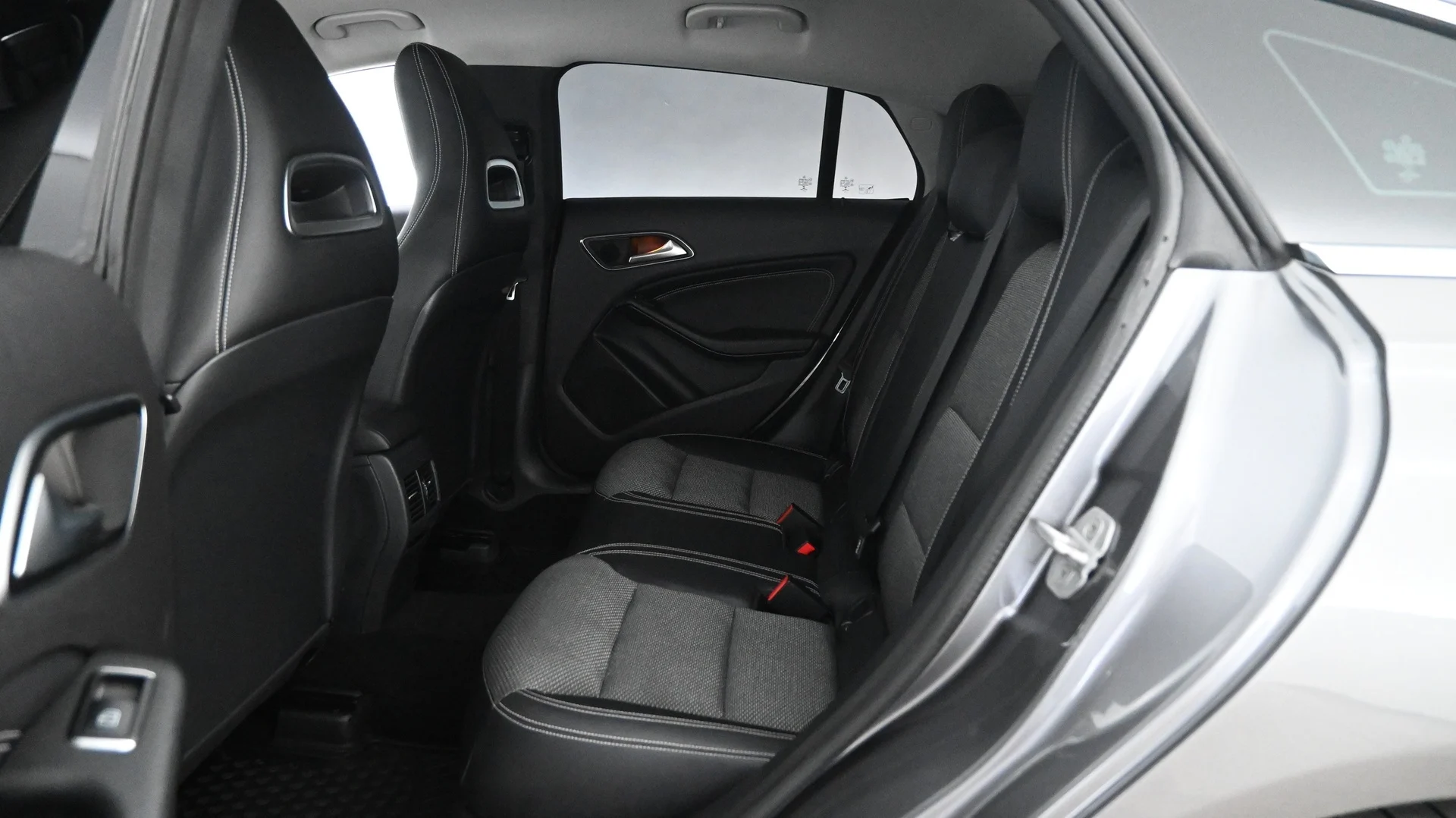 Car Image - 5uzoF9XMuAecgWl7XRrE3q