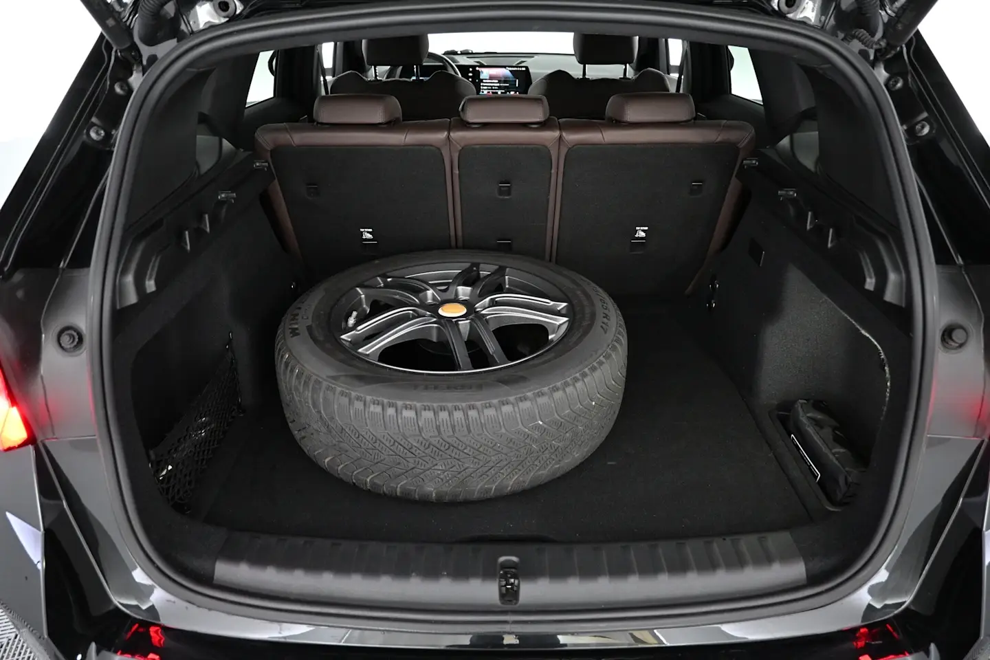 Car Image - nUaTvpFIo2yZKjfmxD4SE