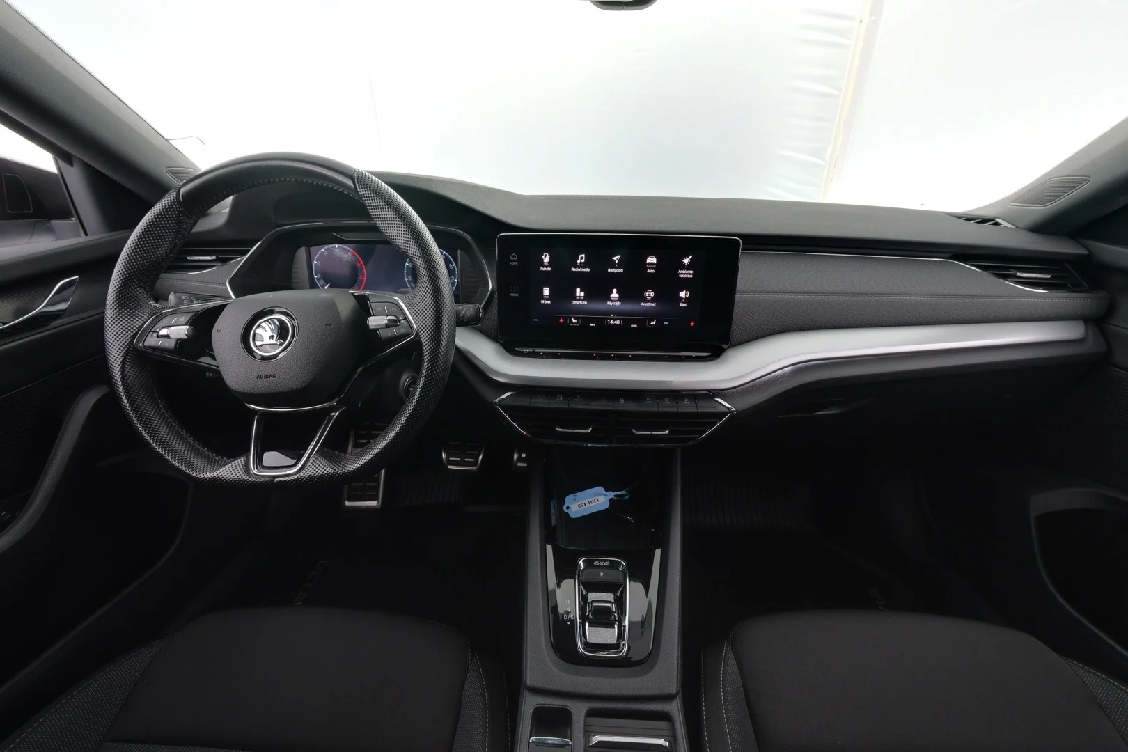 Car Image - 3PAgnheS8G4rMjXntAlgCk