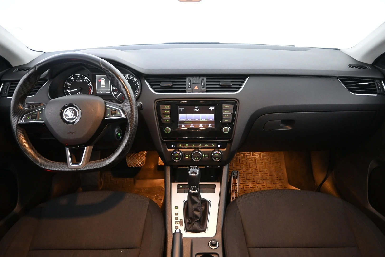 Car Image - 7xfG6Q36RkBtE0JM9B11Ft