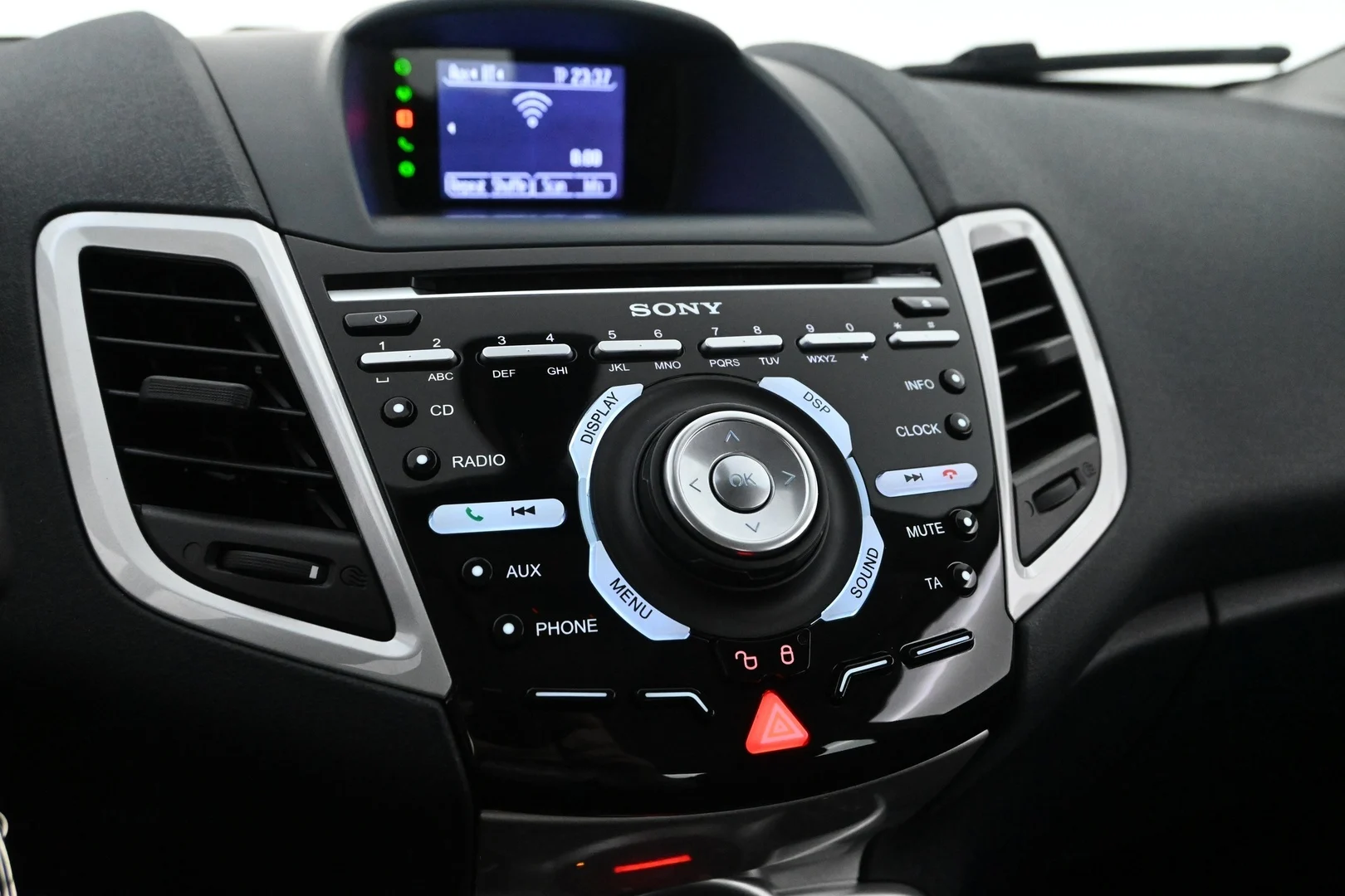 Car Image - 4gwBwSo1sfBnawLjAelLCc