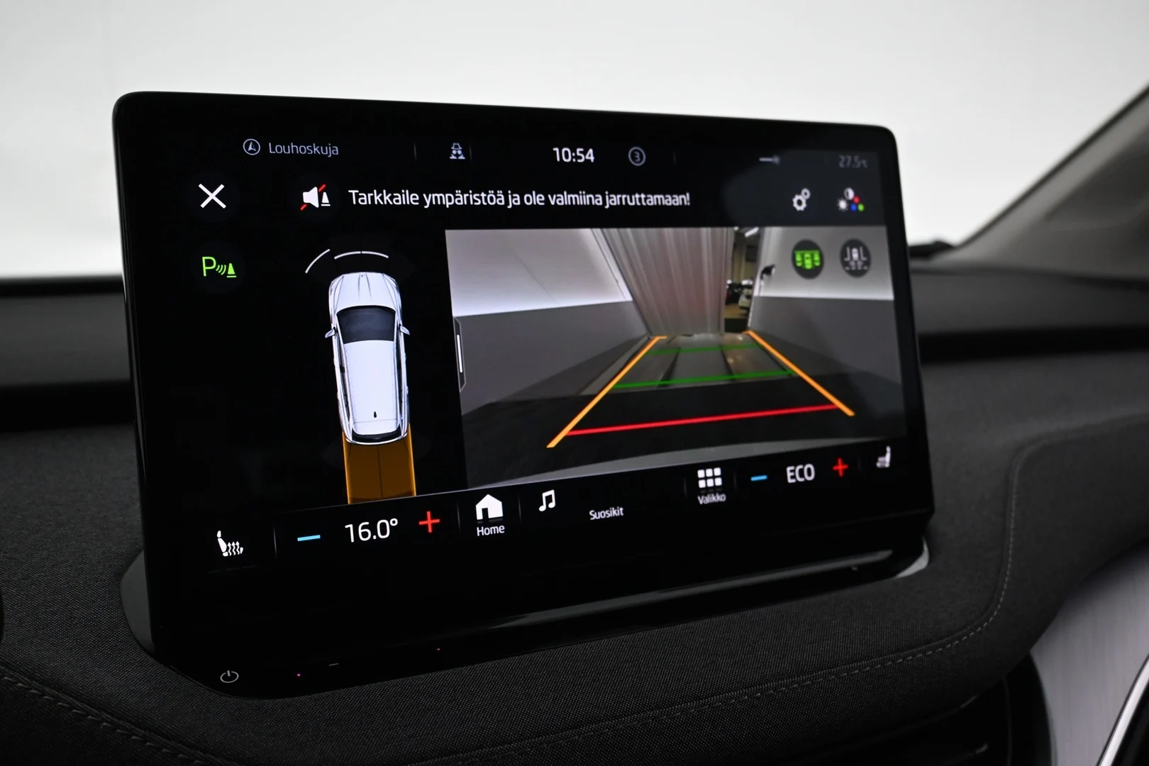 Car Image - 6syIhLi71X9RsXFaxCIzIN
