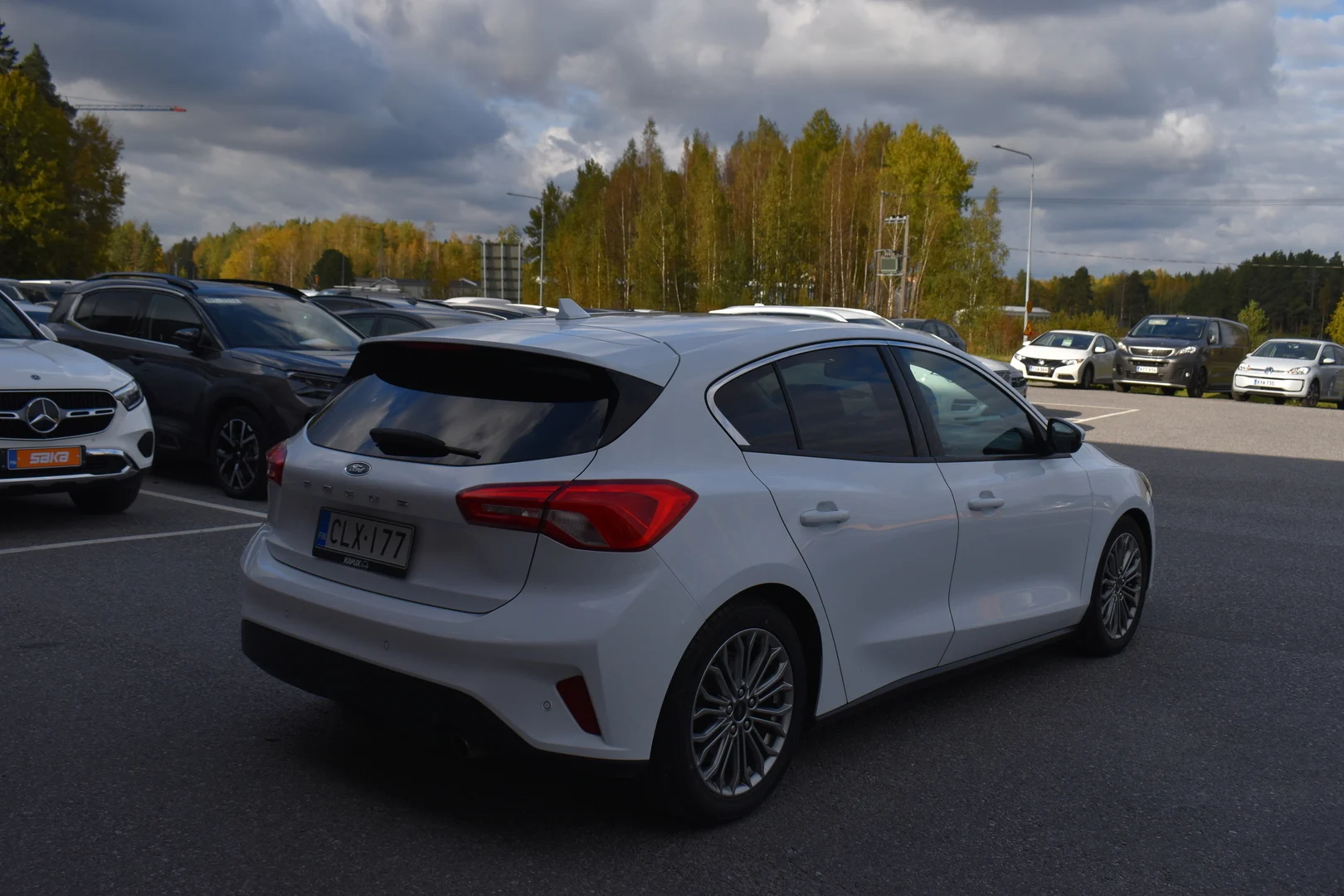 Car Image - 1Mj2m2EsLL0AALAh2j1haL
