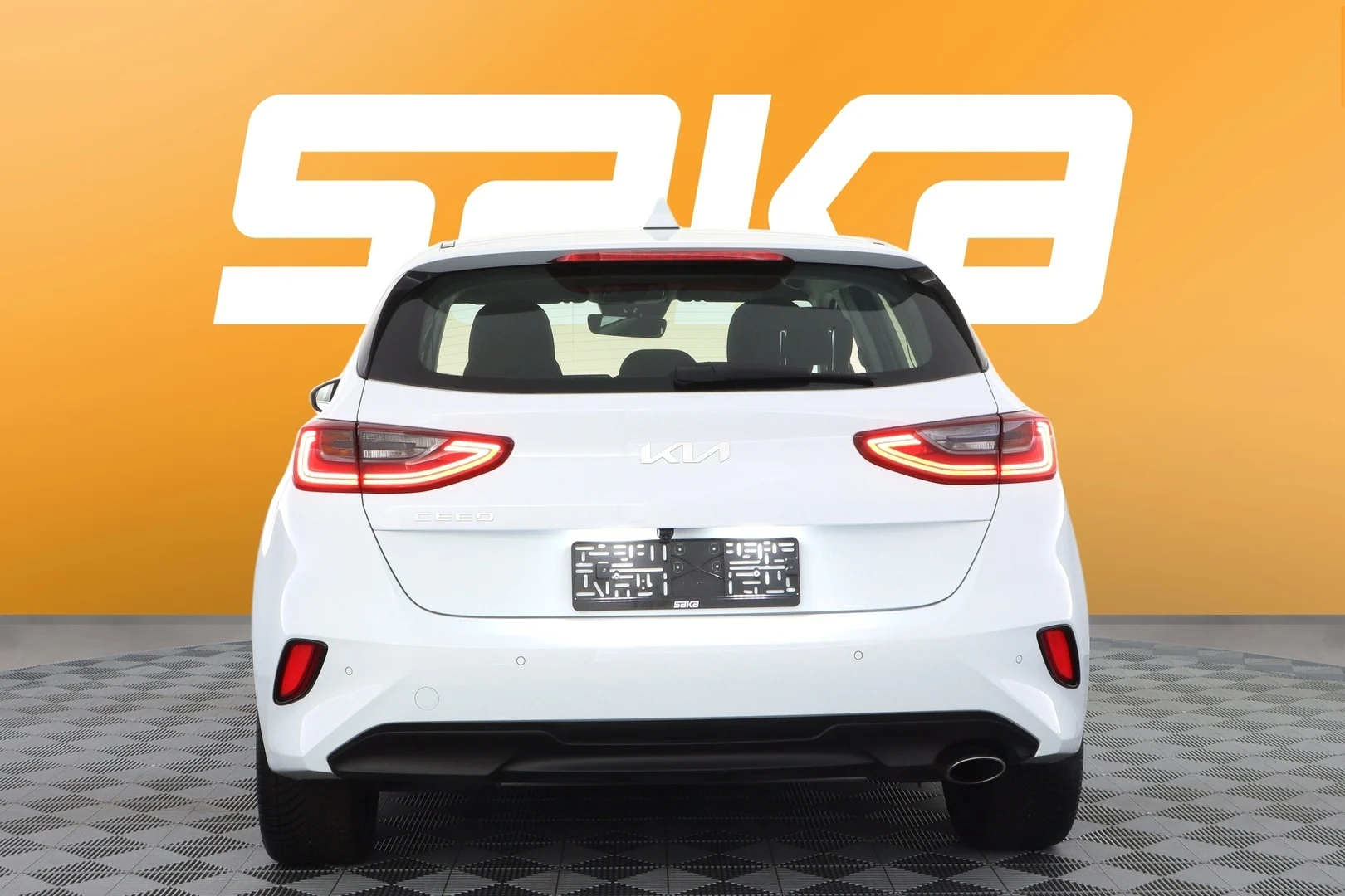 Car Image - 6suuz0Lhh3nEFsBAb8cZP3