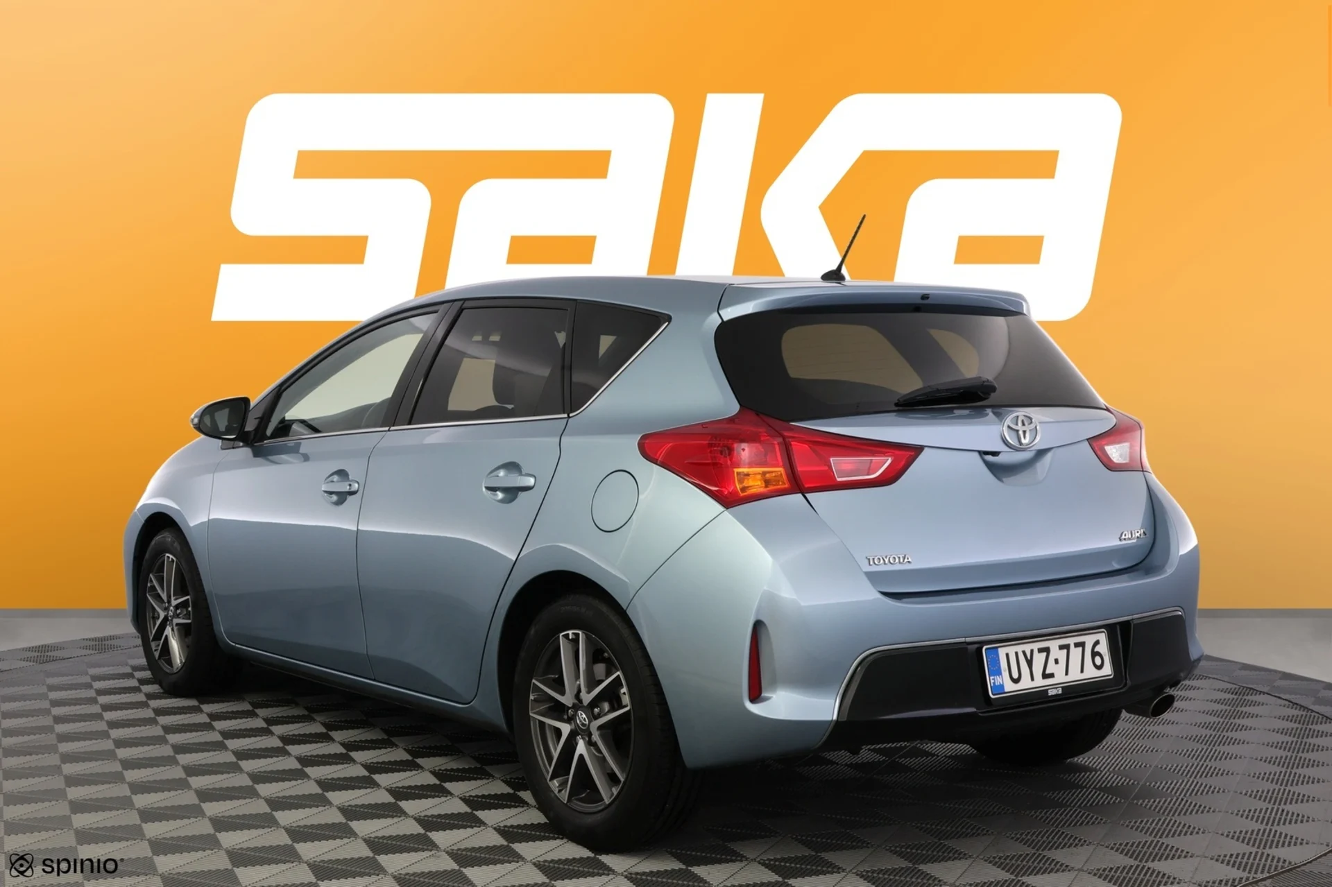 Car Image - 3Oy8Enyjur0fIKETe3Hk9C