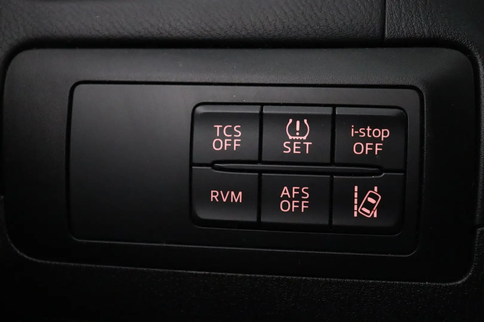 Car Image - 7K0J0Nmzc99UQNfOplyYlf