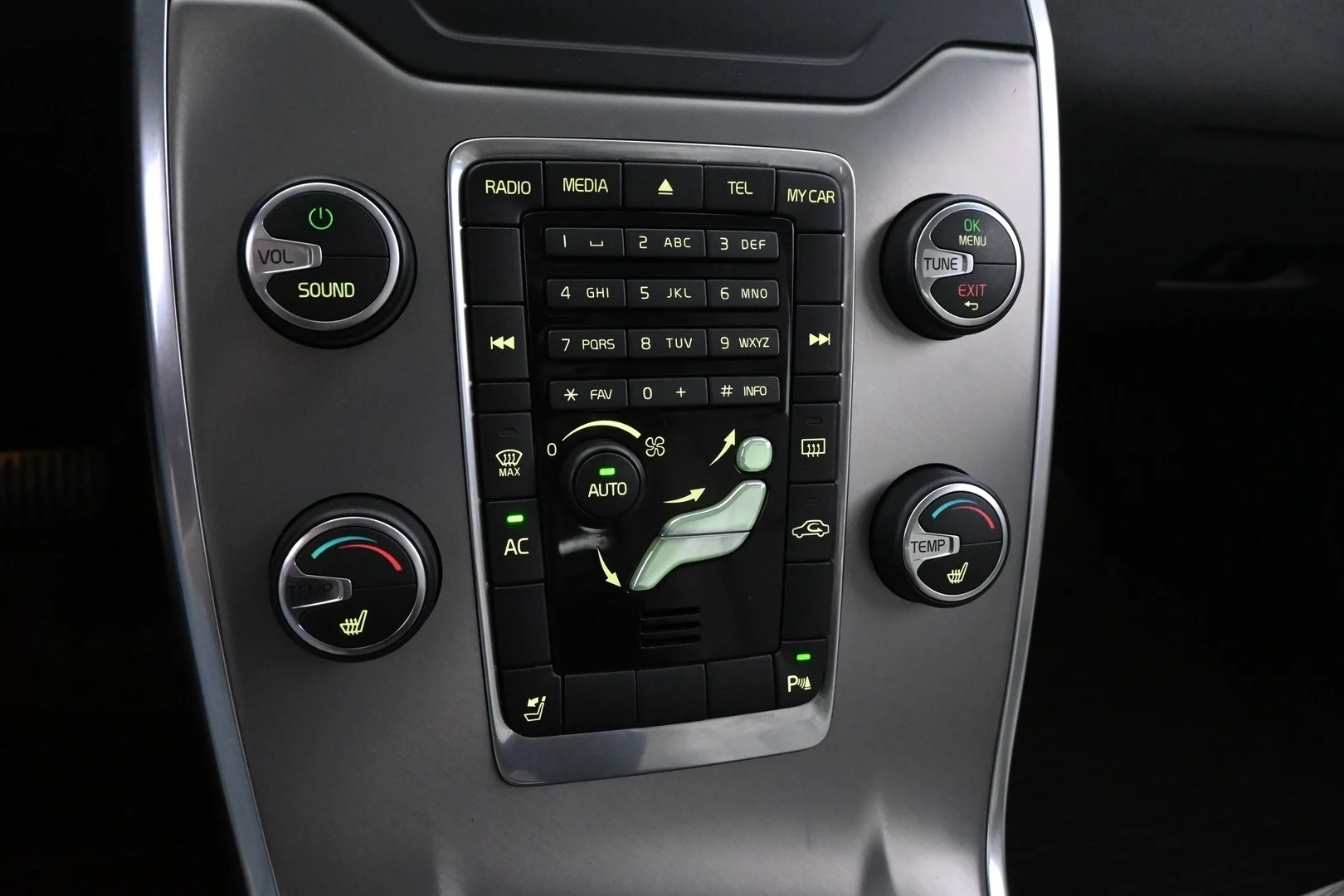 Car Image - 7qeQP1PoKjojXFXidLzcDj