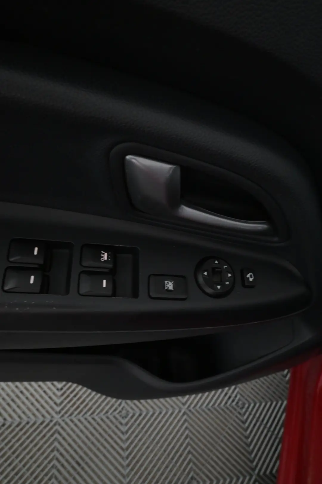 Car Image - 35g0GMF6aOTTnB8GZJlOus