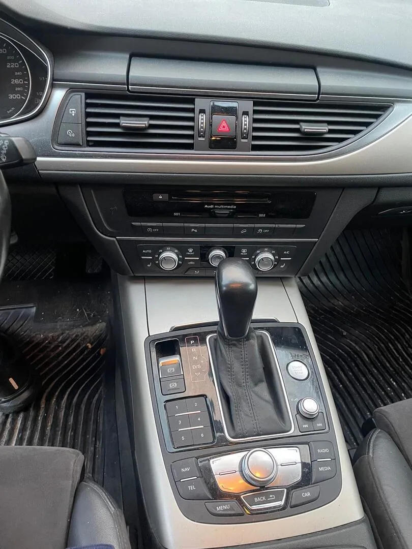 Car Image - 77ZvicNSAI1tBsFkfQOUS9