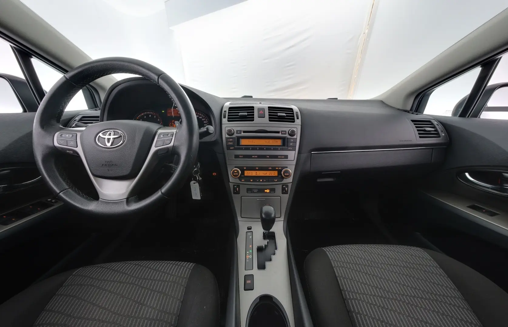 Car Image - 3NjcyxzKYbw4v2efyzvlov
