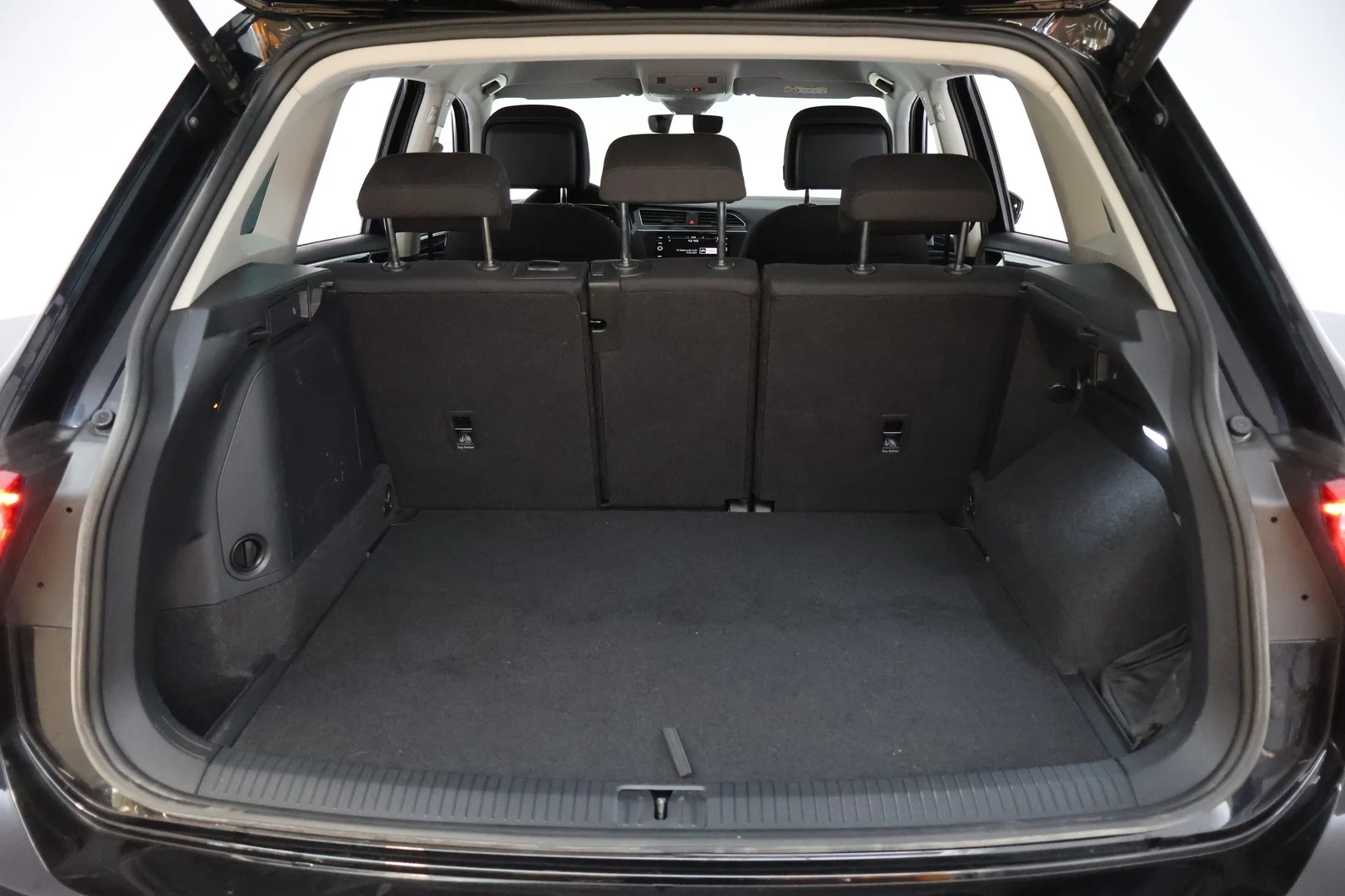 Car Image - 3iuRsQxIUsI2AMWSBKrcfO