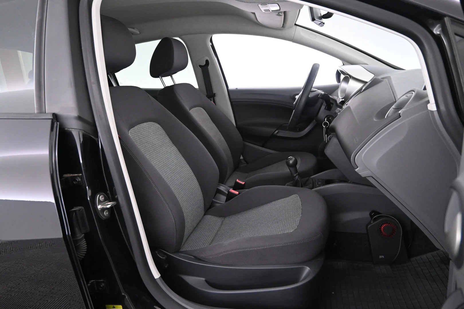 Car Image - z0jZcgu0p0Q6yEFXtEQA6