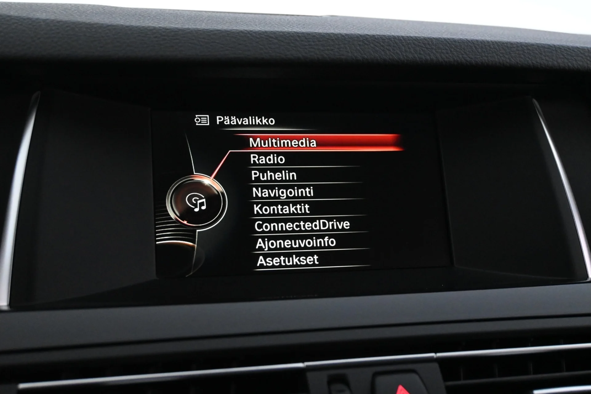 Car Image - 53mm3YxiO2YJuxRFDCdBo0