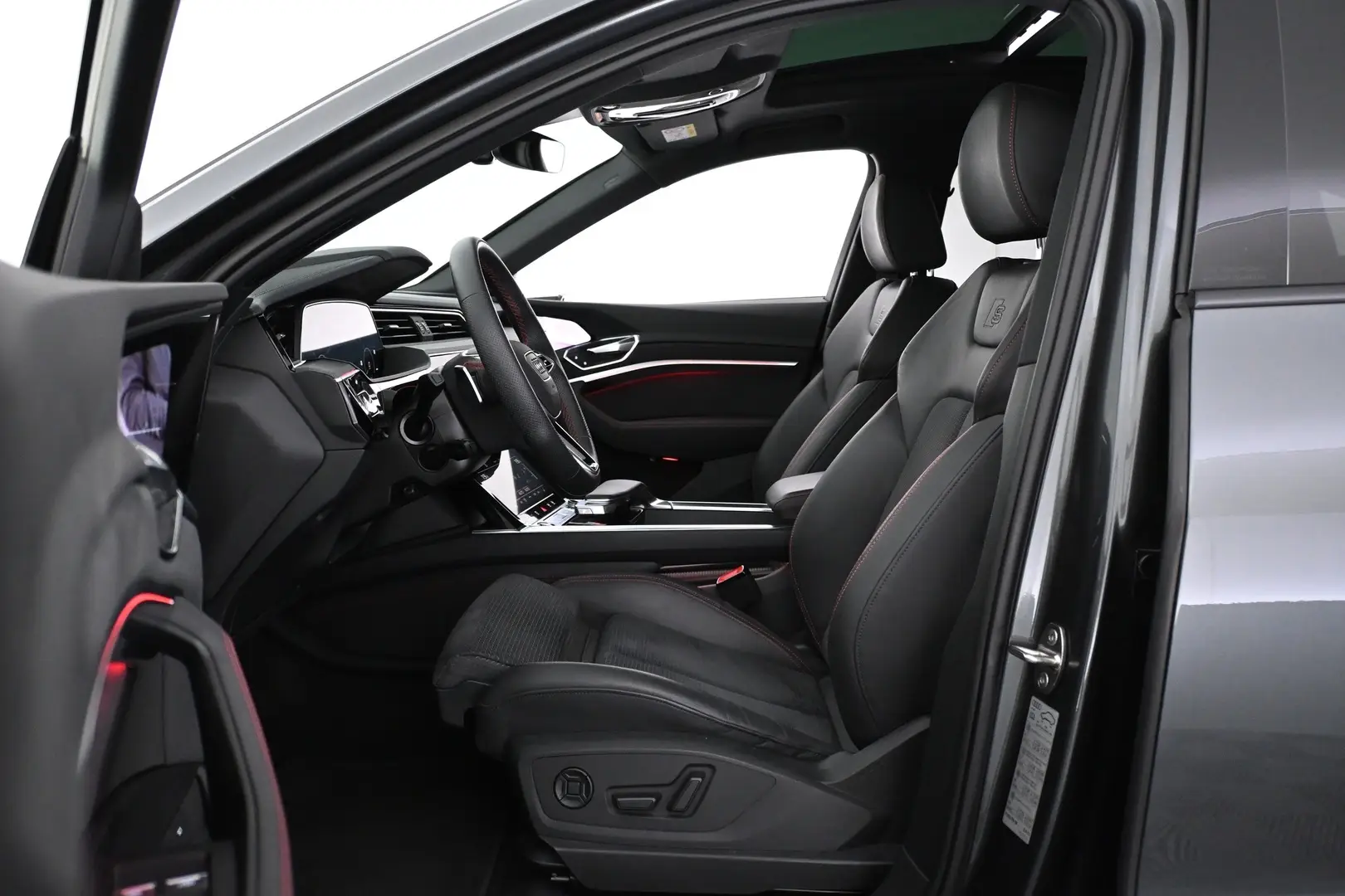 Car Image - 1Jx7JLmWcAs2D2pMn0isEH
