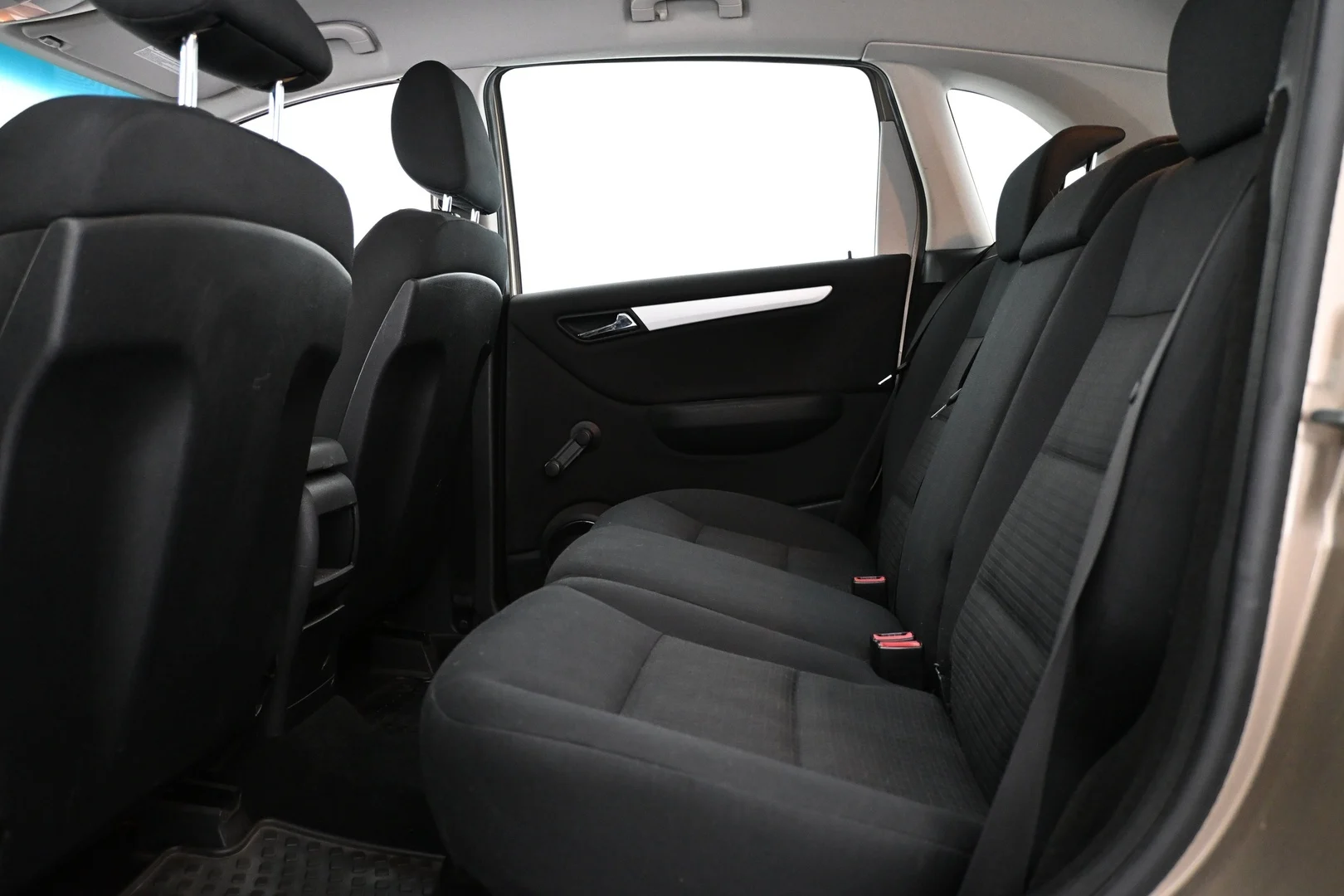 Car Image - 3Cvzmnow5i3lsEHQVLvGGx