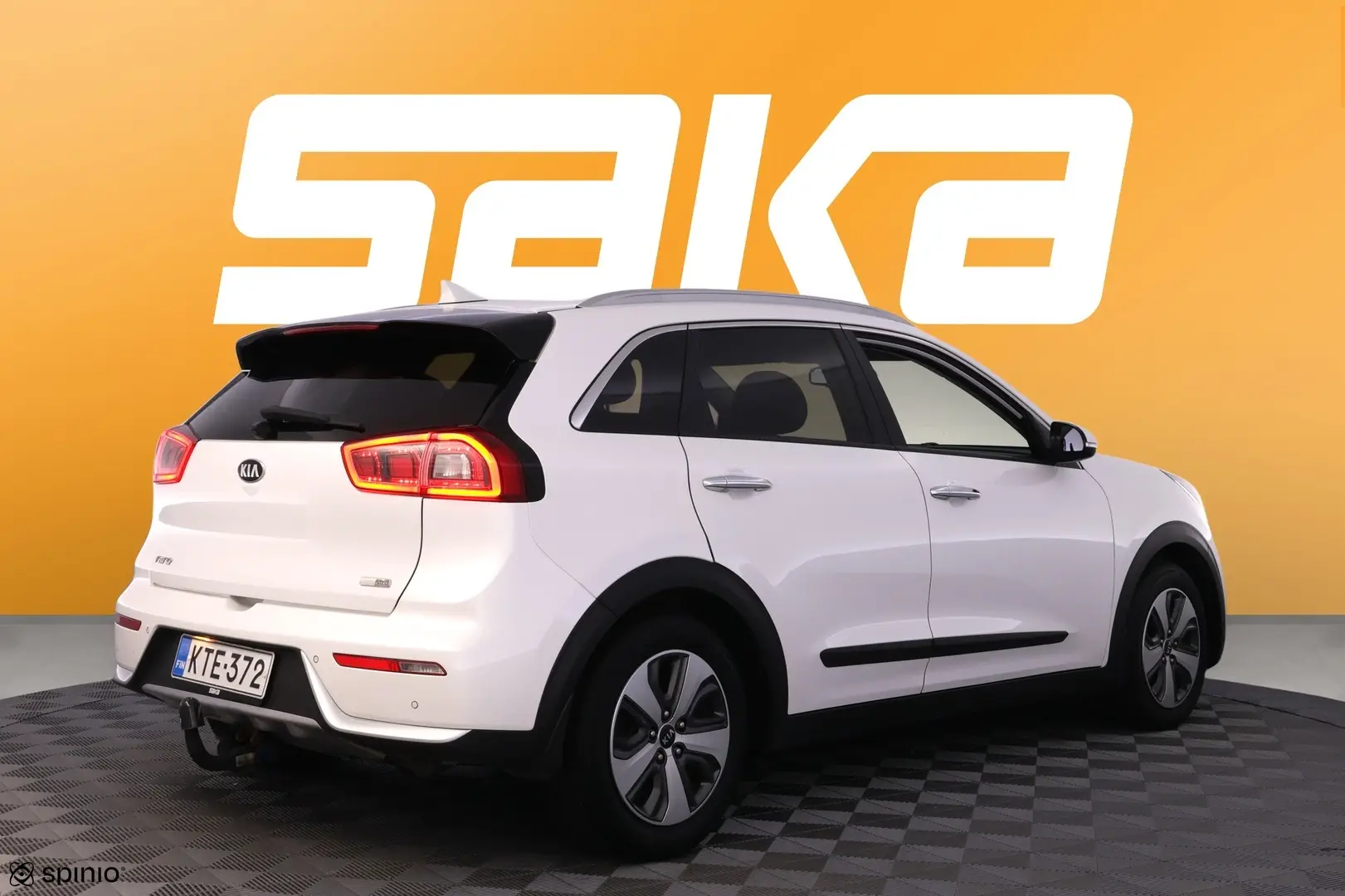 Car Image - 1Eif5s4d5EluTQso3DYCQH