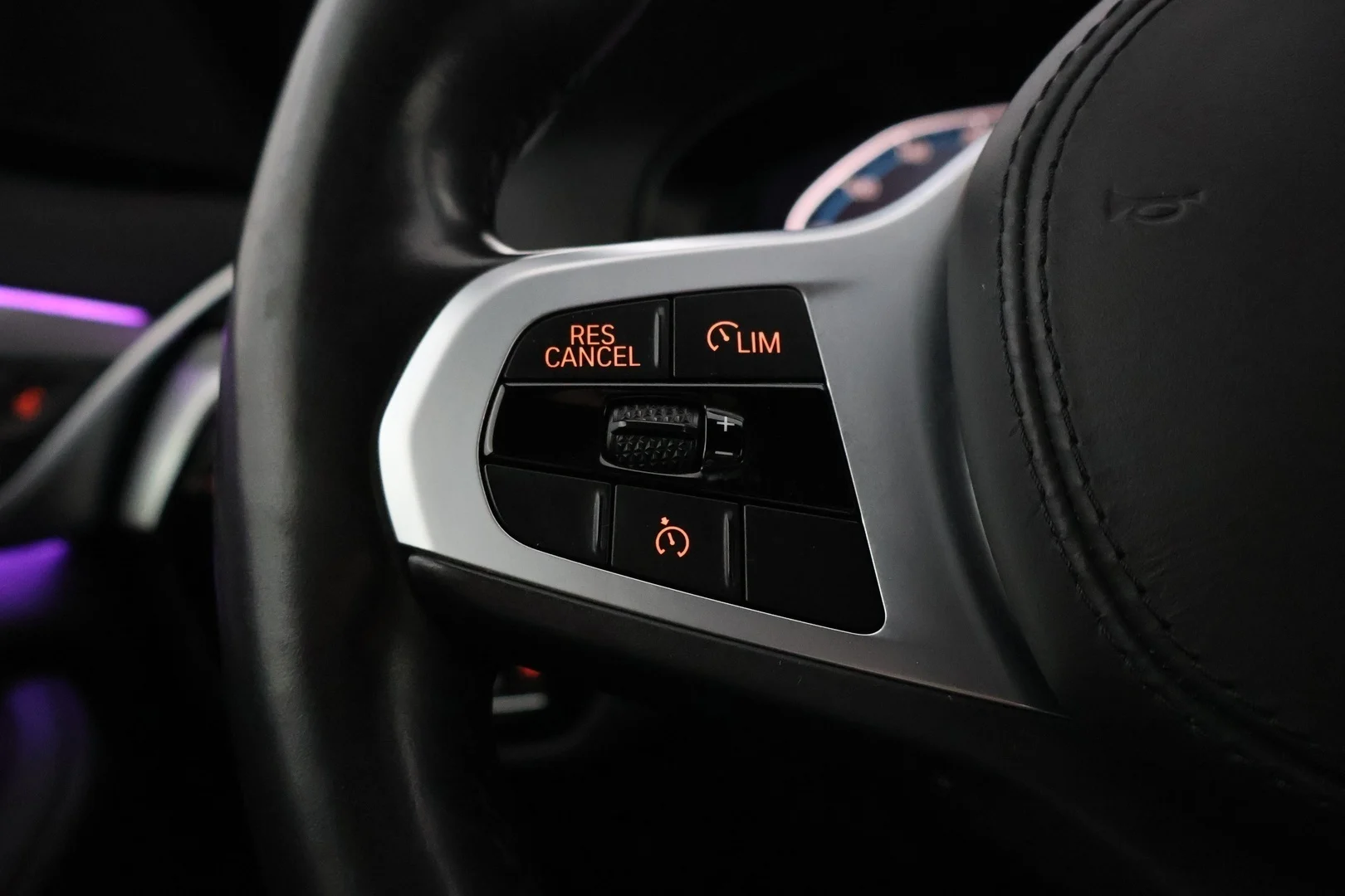 Car Image - 2SnU71N6OOf51jb8rGL6S9