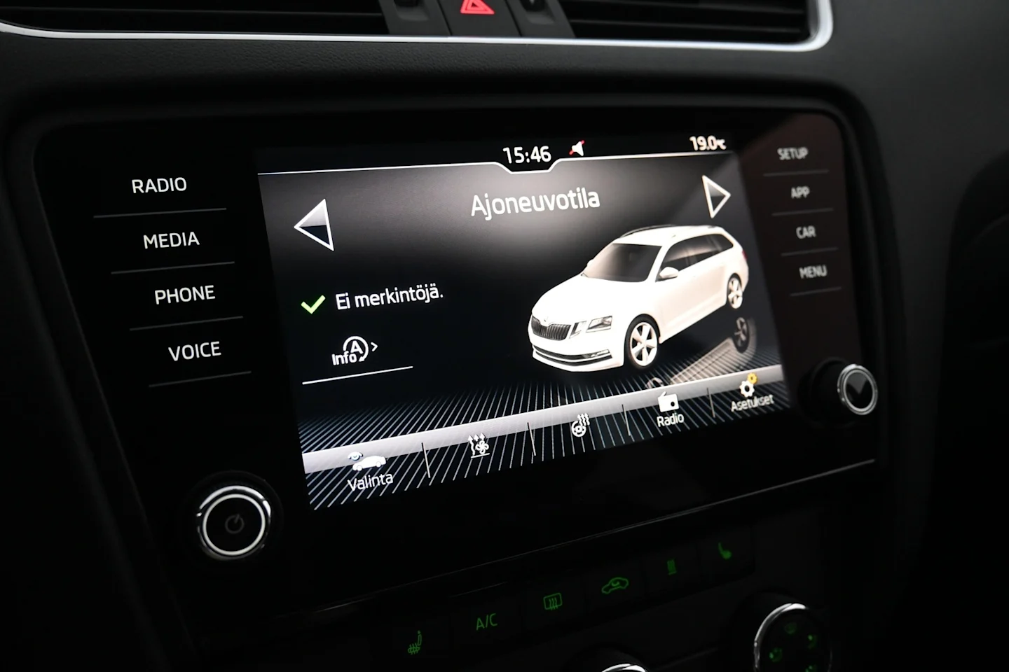 Car Image - 4IYAlPh2Bmz0a6QzDiIAz1