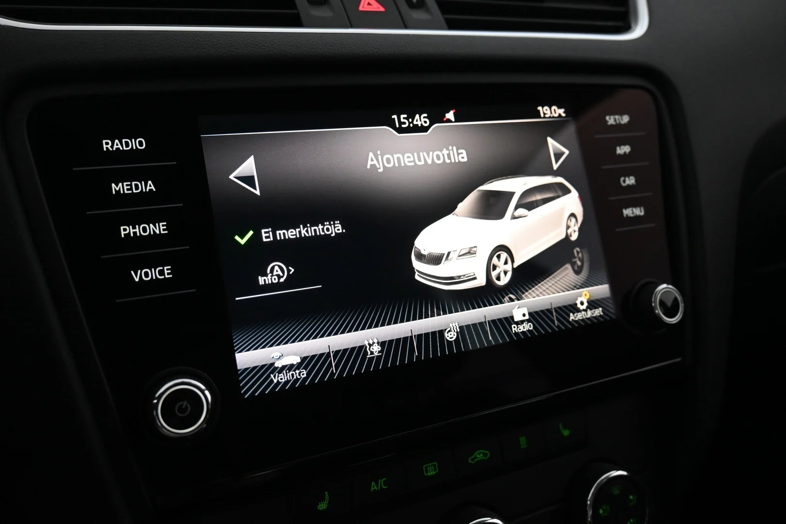 Car Image - 4IYAlPh2Bmz0a6QzDiIAz1