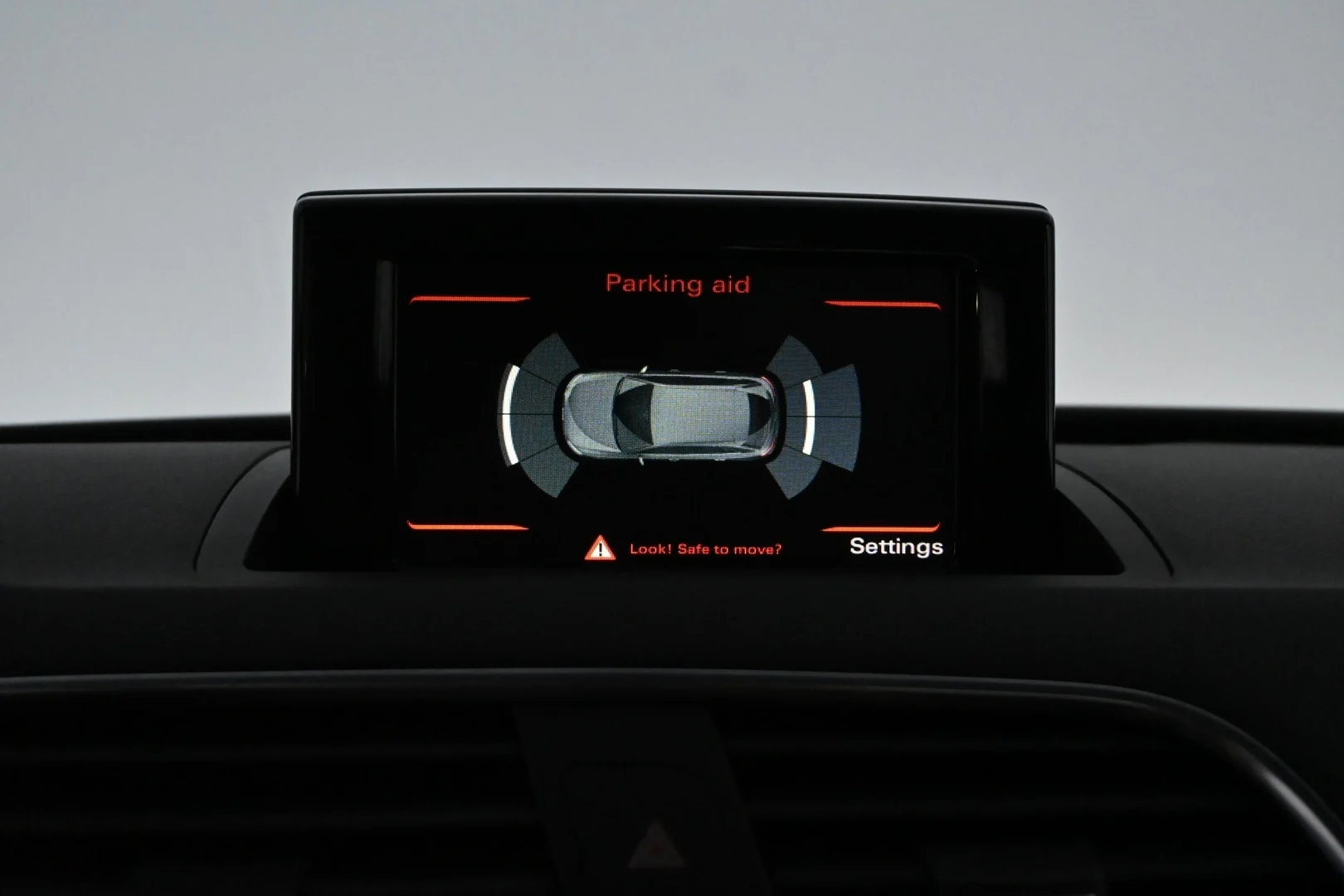Car Image - 6KlK4TOLVBEYKd12w4mSz1