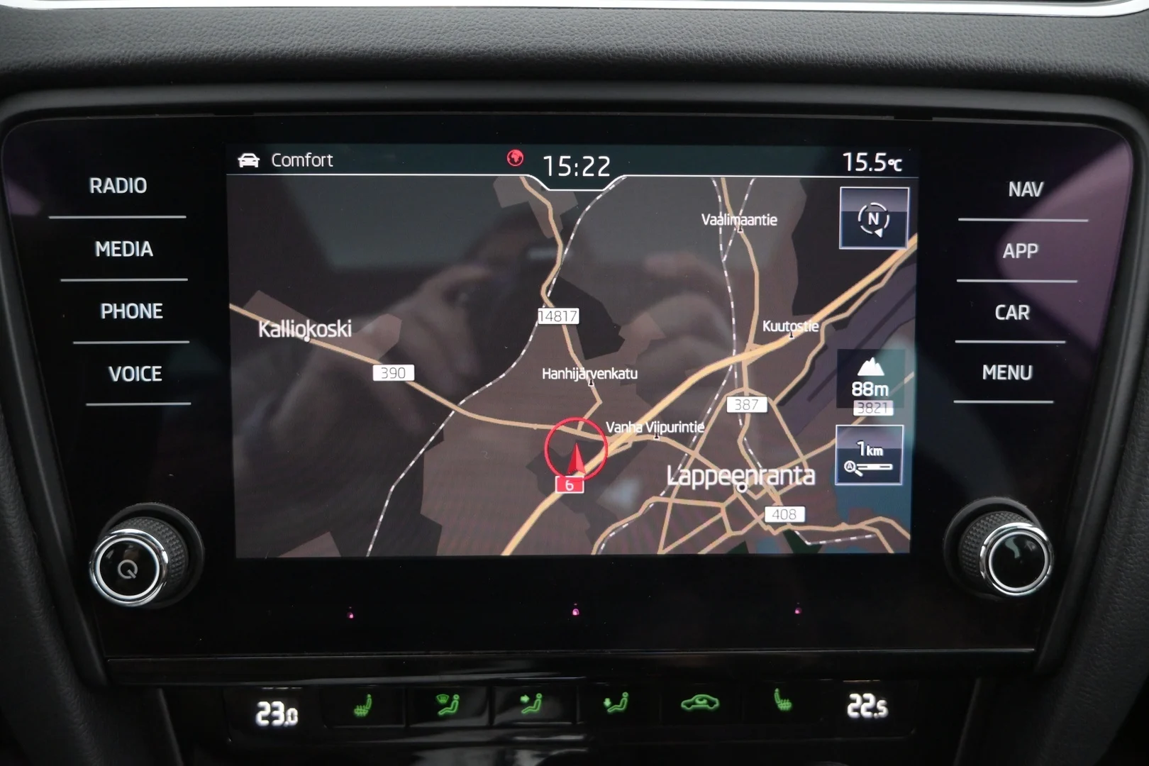 Car Image - 64V3zn5lWc1QItdJFCDJkl
