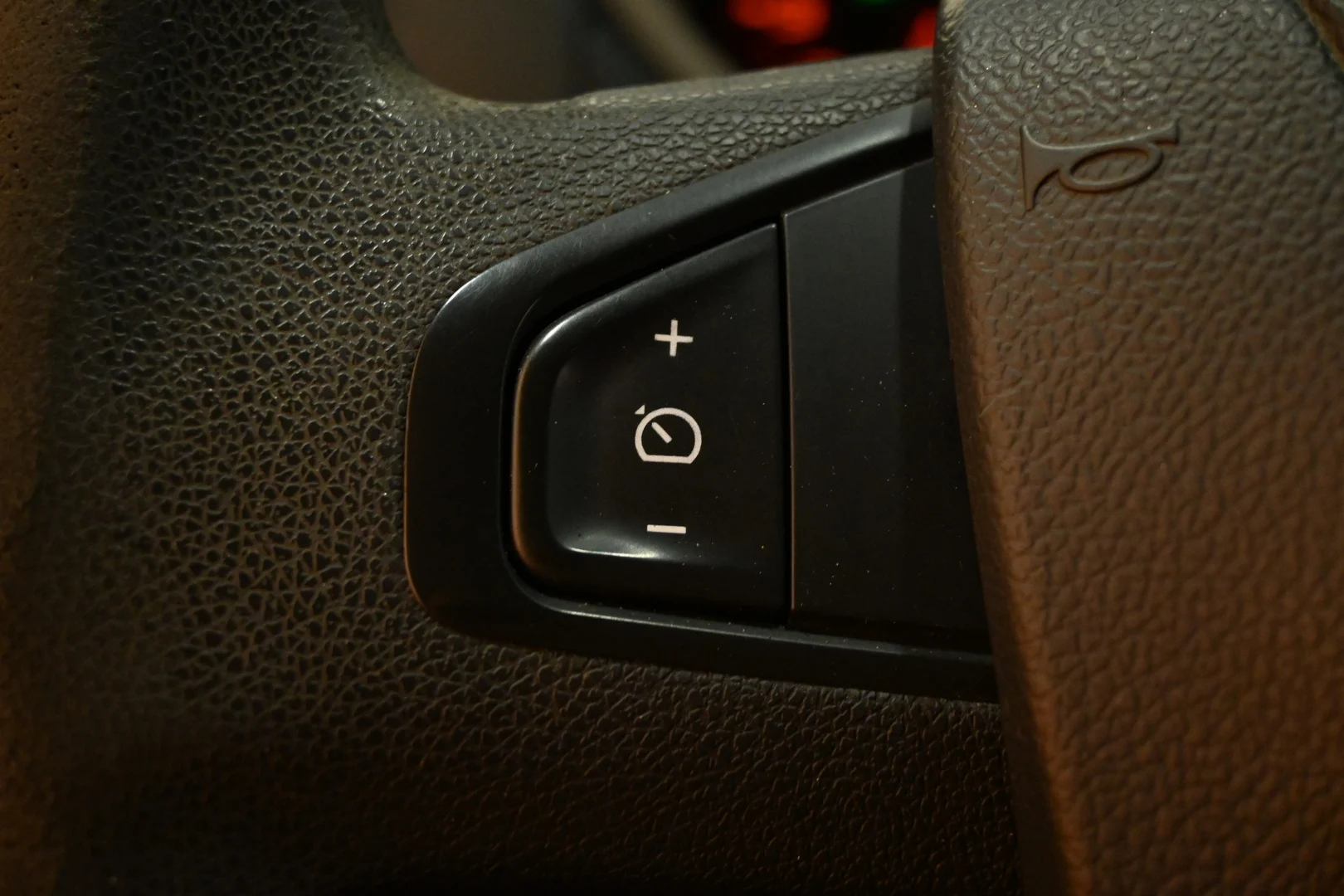 Car Image - 7eM4D1JvBl4WUGZy1xkNga
