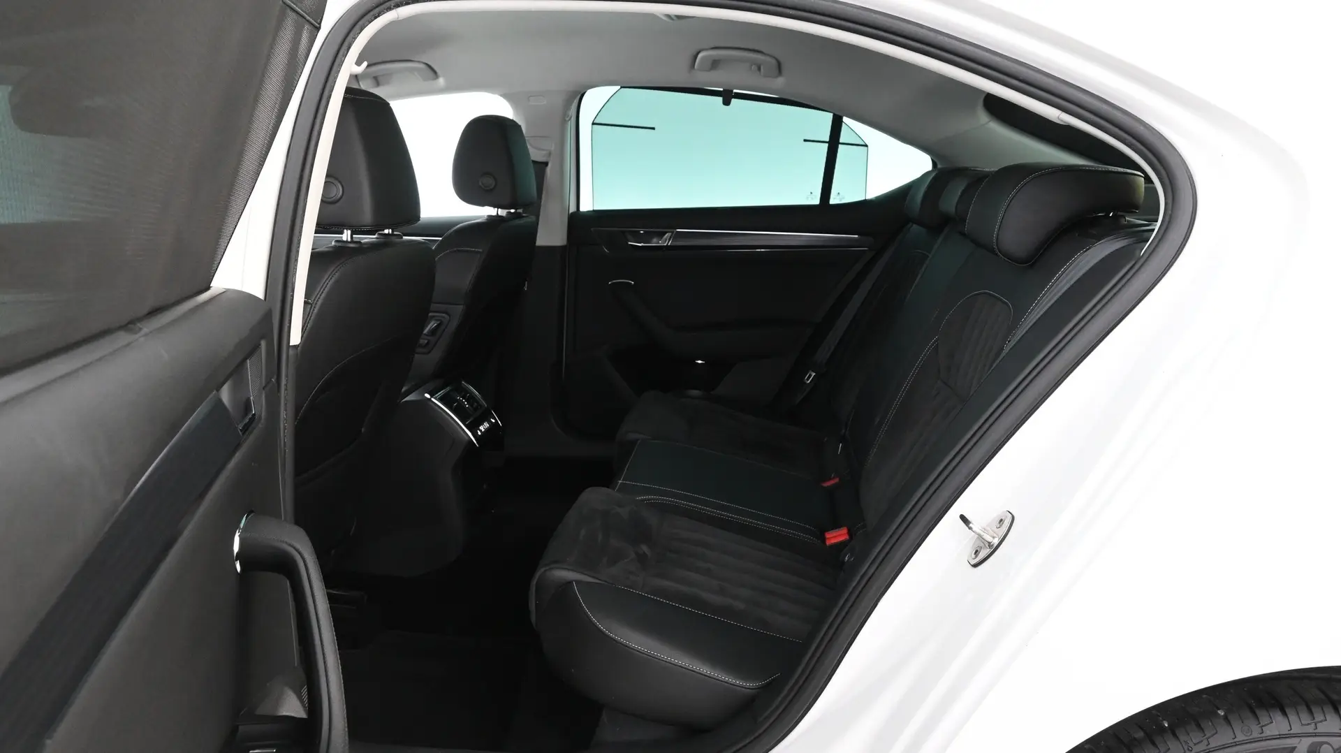 Car Image - 4FSEagQTCpHsvju6x8ejvh