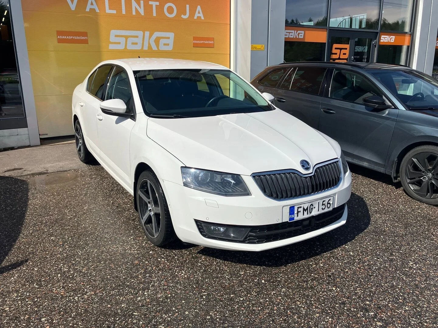 Car Image - 3mrCaBs7LUn6pV5dQ1EqLM