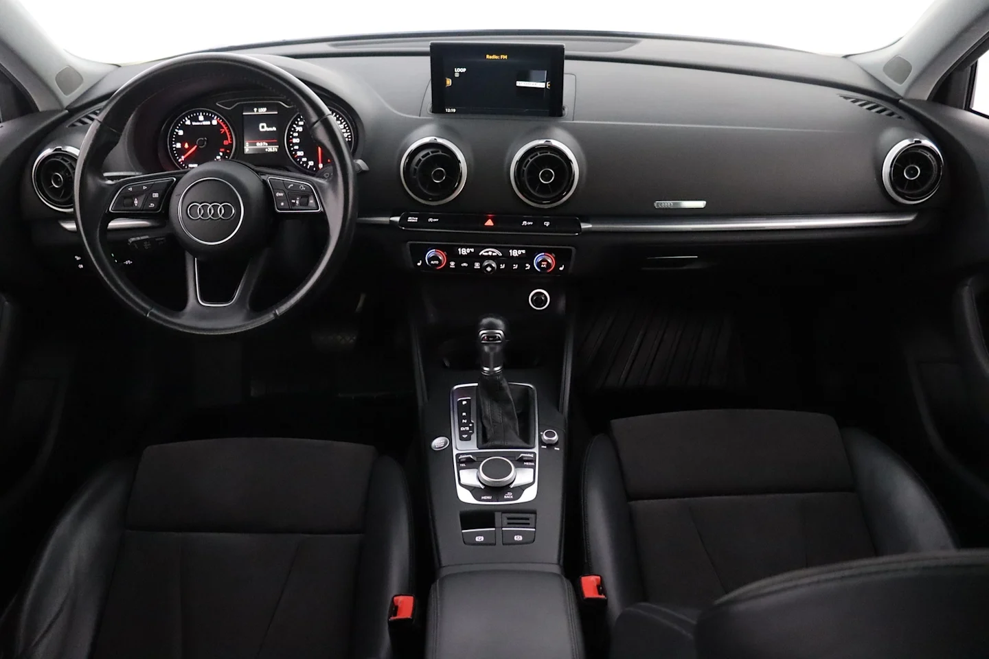 Car Image - 6DYZ2BXNHP3o7E9y25YJc9