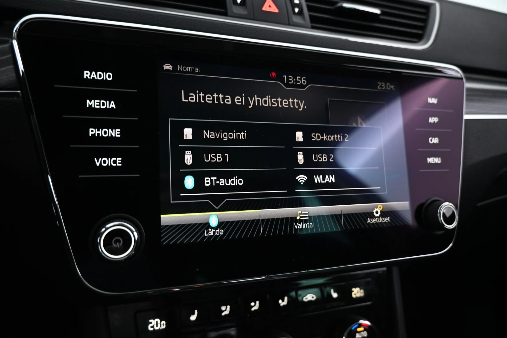 Car Image - 5jxPgzfrXf9zCUWUj6dKwH