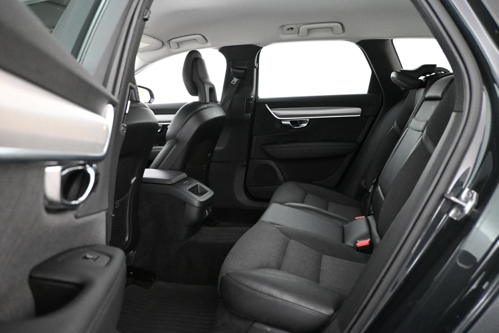 Car Image - 5WwIIPjTXBUgwAAY0dx388