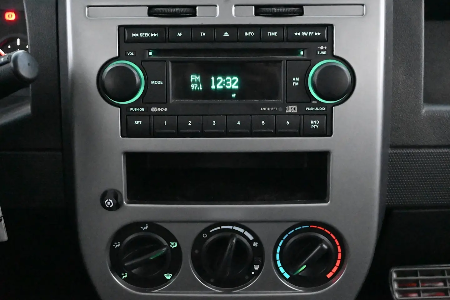 Car Image - 3tebu3gn2X6V3JQua036yu